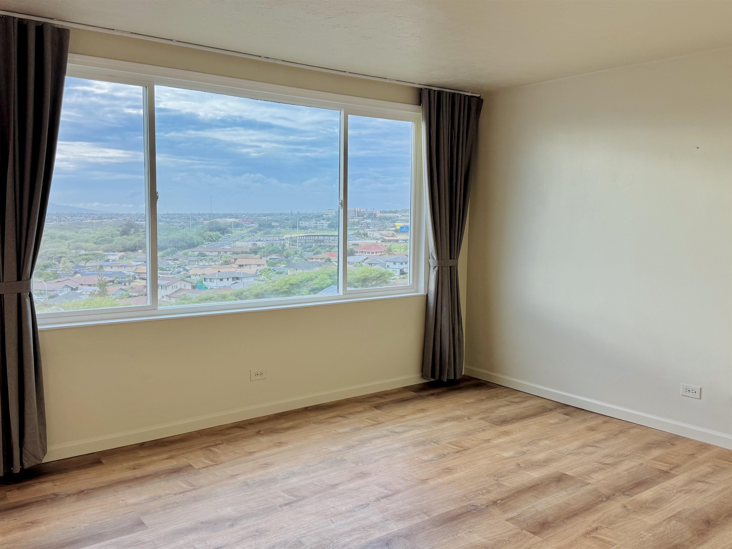 Mount Thomas condo # 301, Wailuku, Hawaii - photo 7 of 22