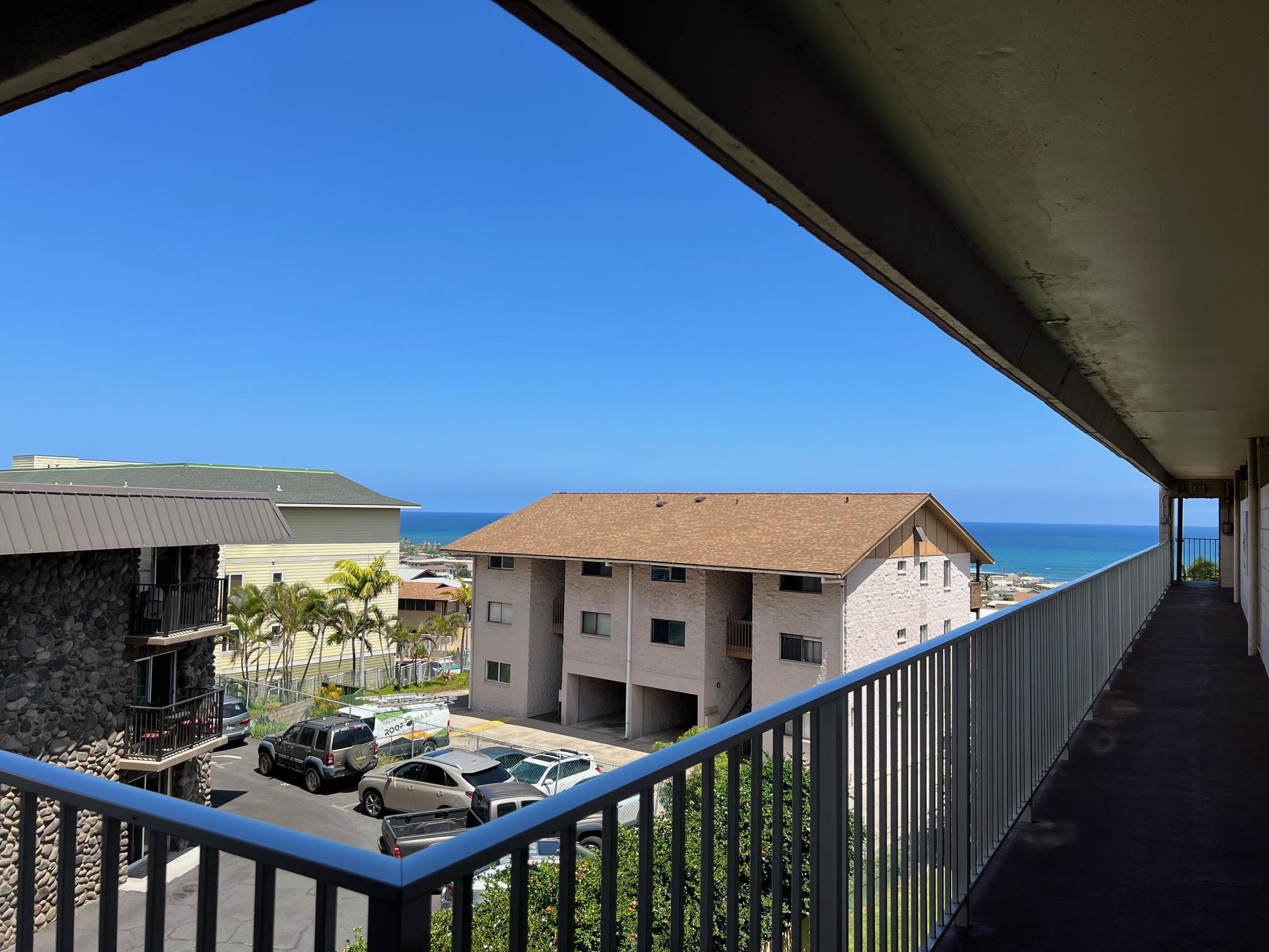 Mount Thomas condo # 5, Wailuku, Hawaii - photo 2 of 7