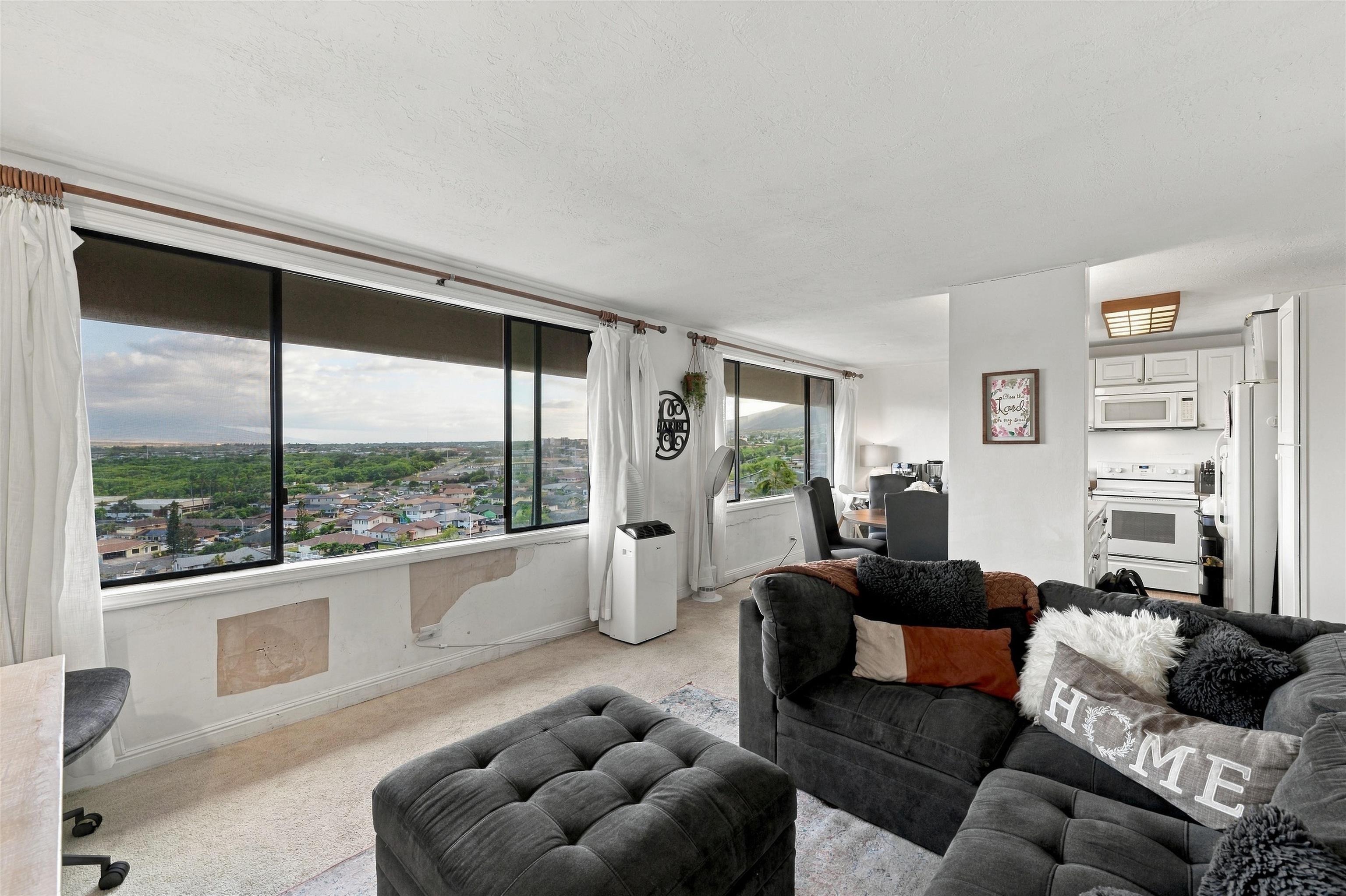 Mount Thomas condo # PH2, Wailuku, Hawaii - photo 7 of 29