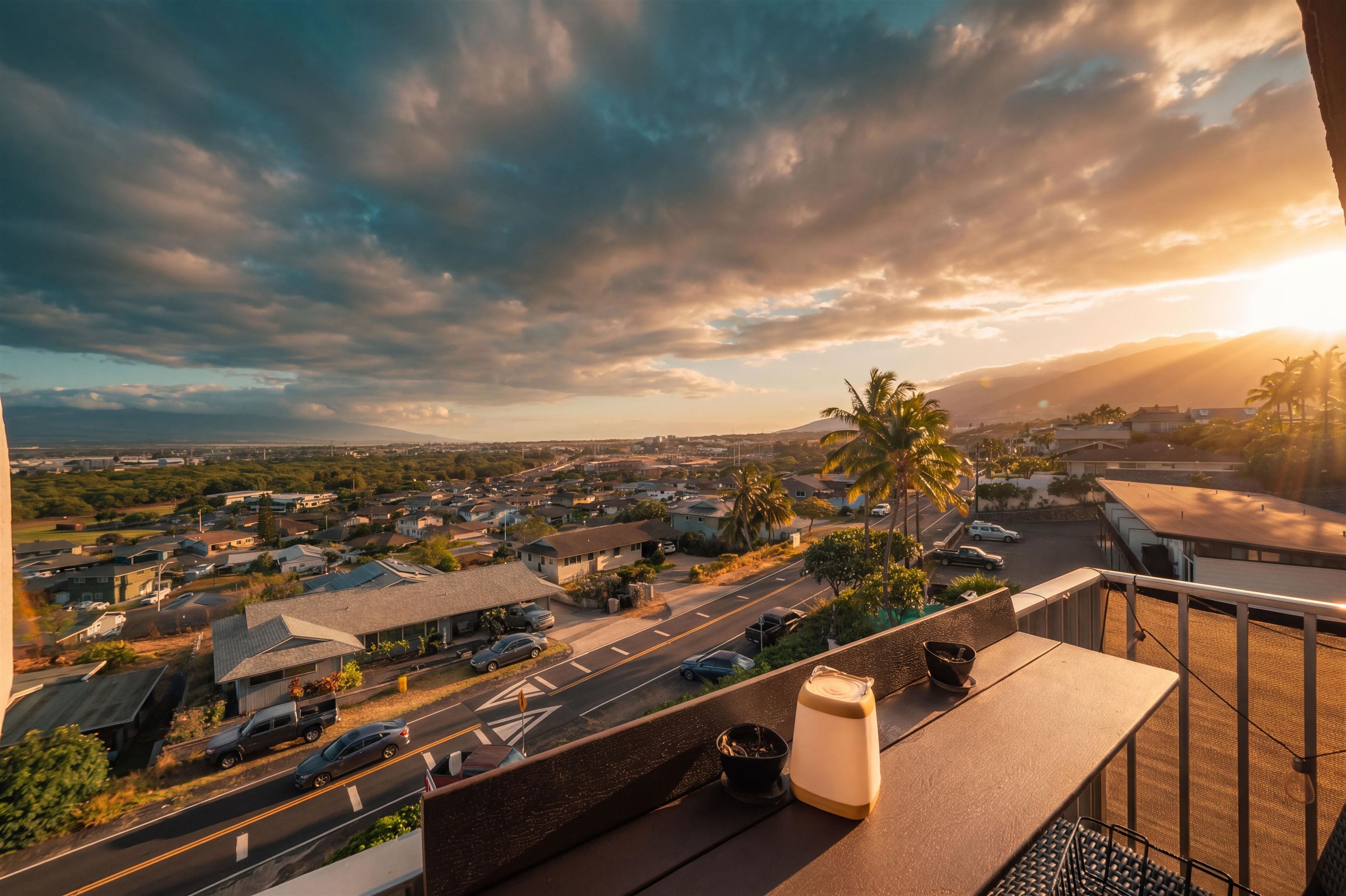 Mount Thomas condo # PH5, Wailuku, Hawaii - photo 5 of 21