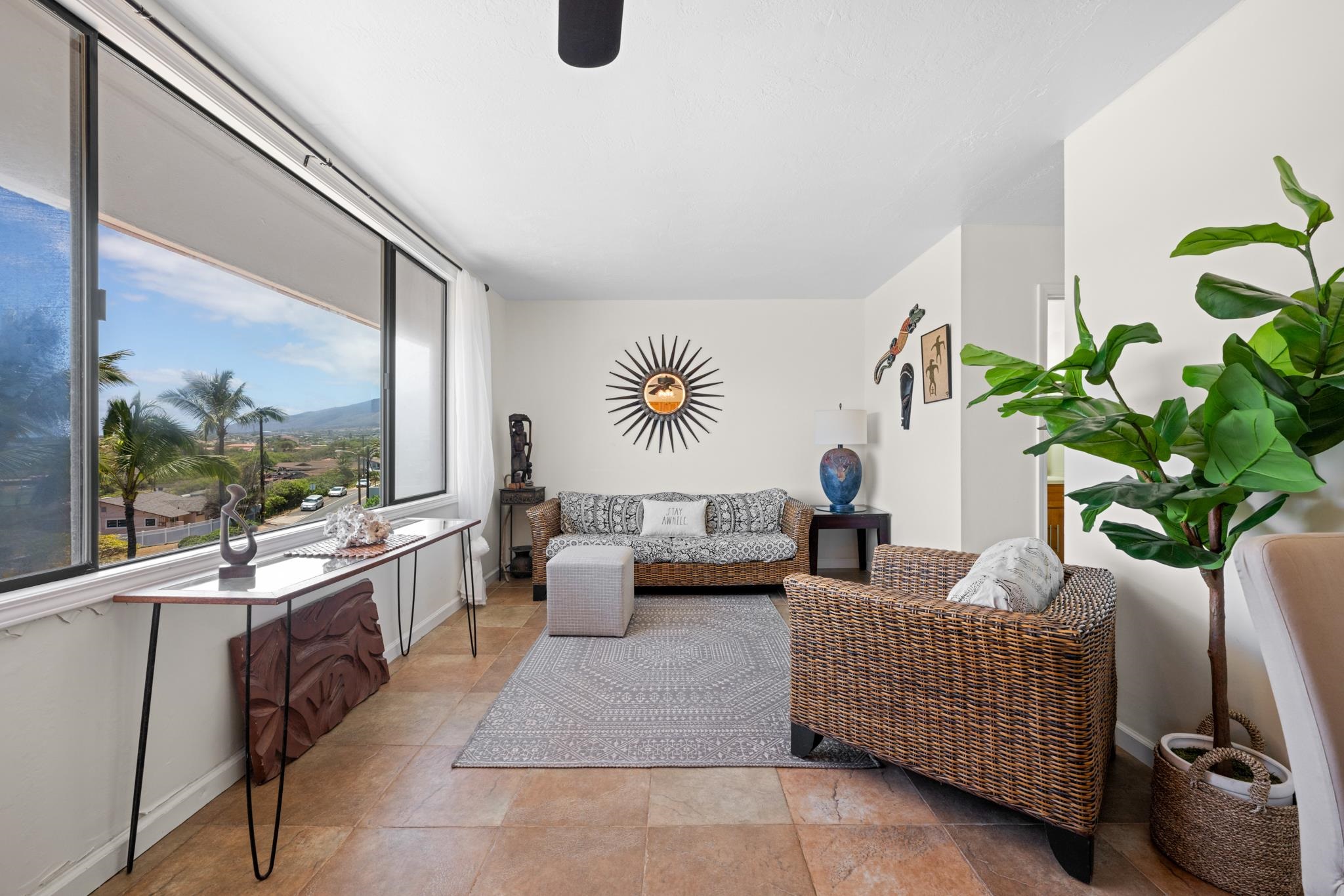 Mount Thomas condo # PH7, Wailuku, Hawaii - photo 4 of 24