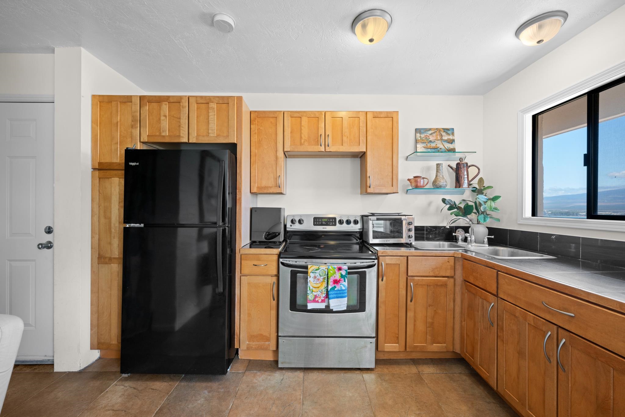 Mount Thomas condo # PH7, Wailuku, Hawaii - photo 9 of 24