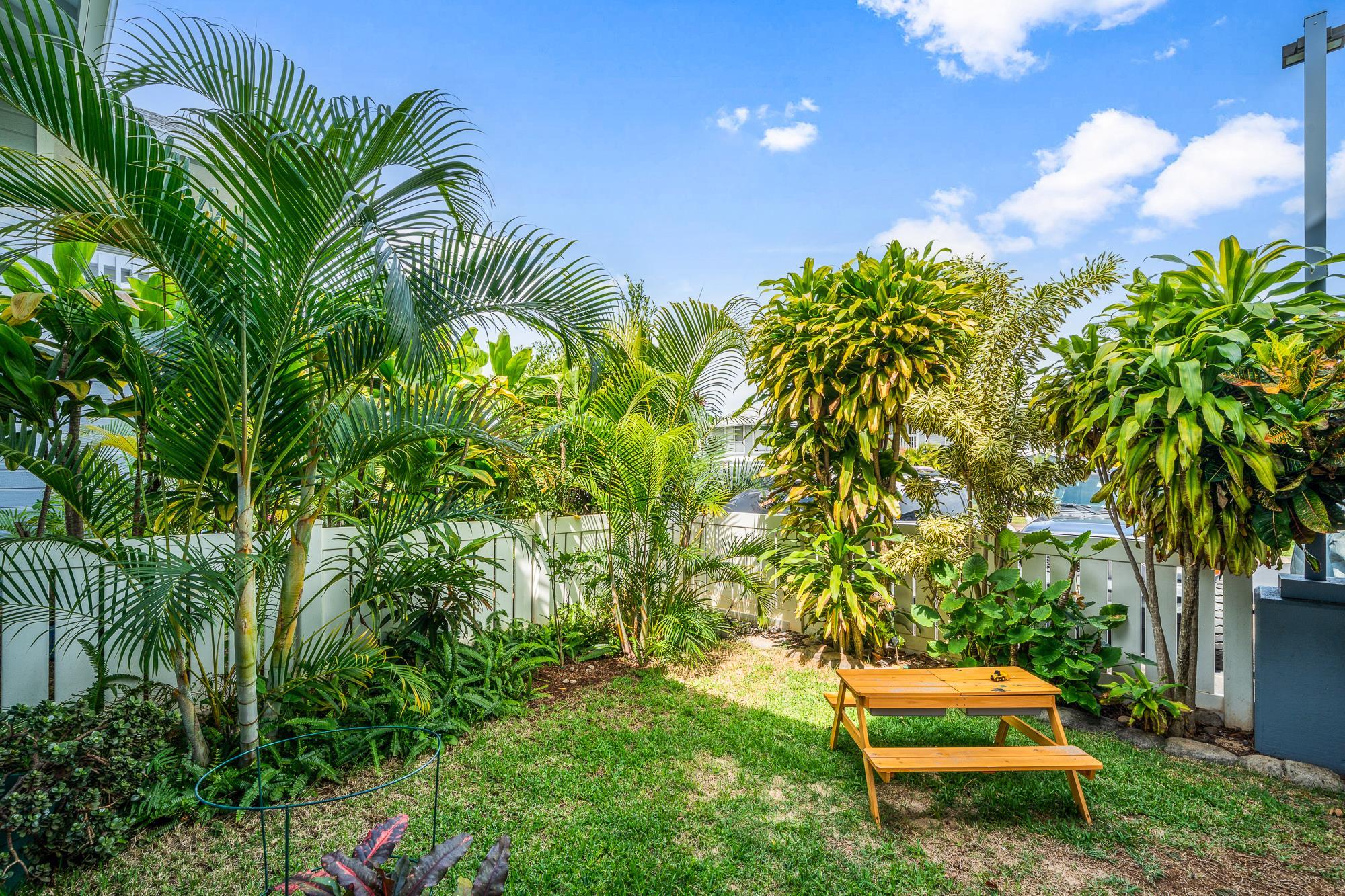 Napilihau Villages I condo # 2-102, Lahaina, Hawaii - photo 32 of 34