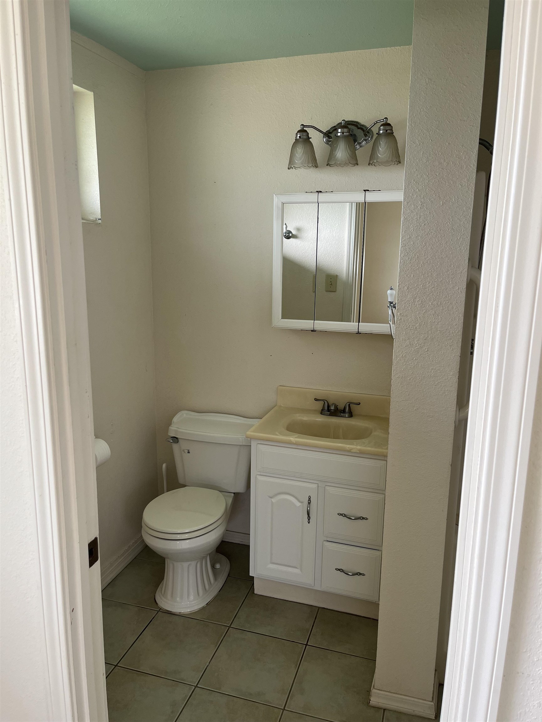 496  LihoLiho St , Wailuku home - photo 12 of 16