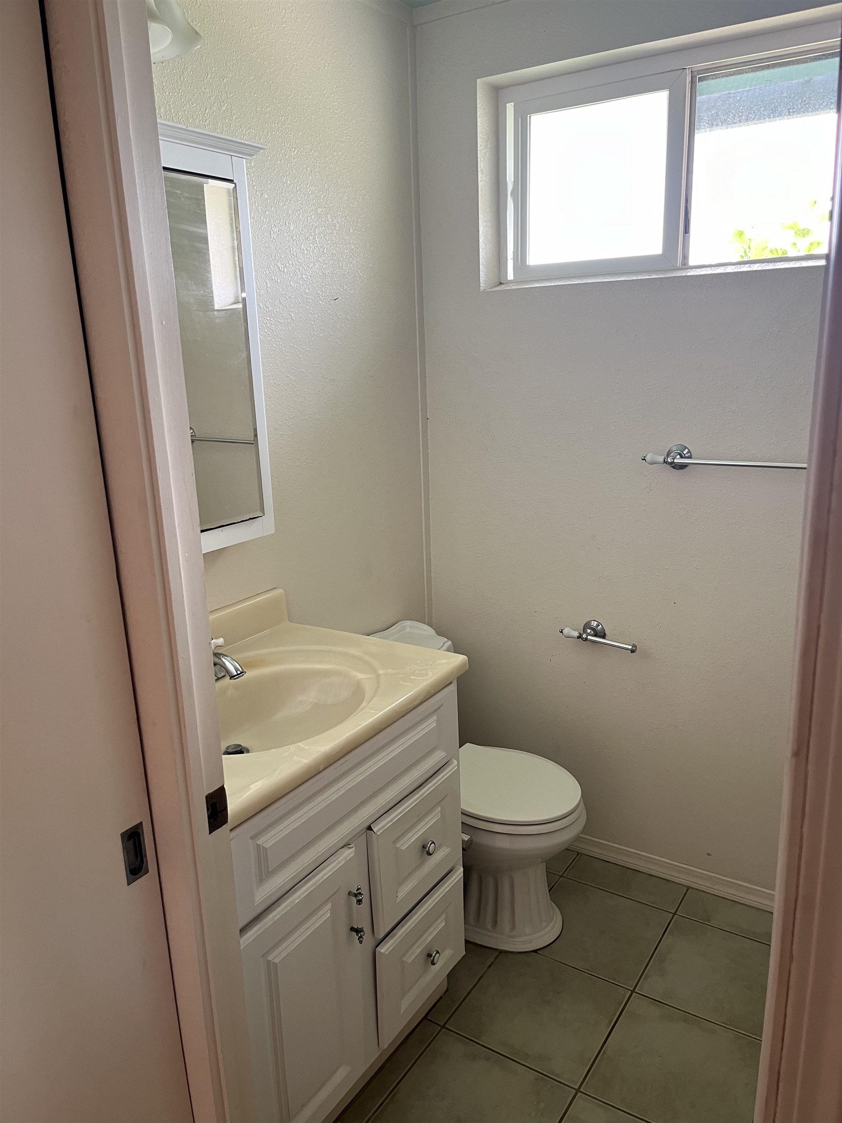 496  LihoLiho St , Wailuku home - photo 7 of 16