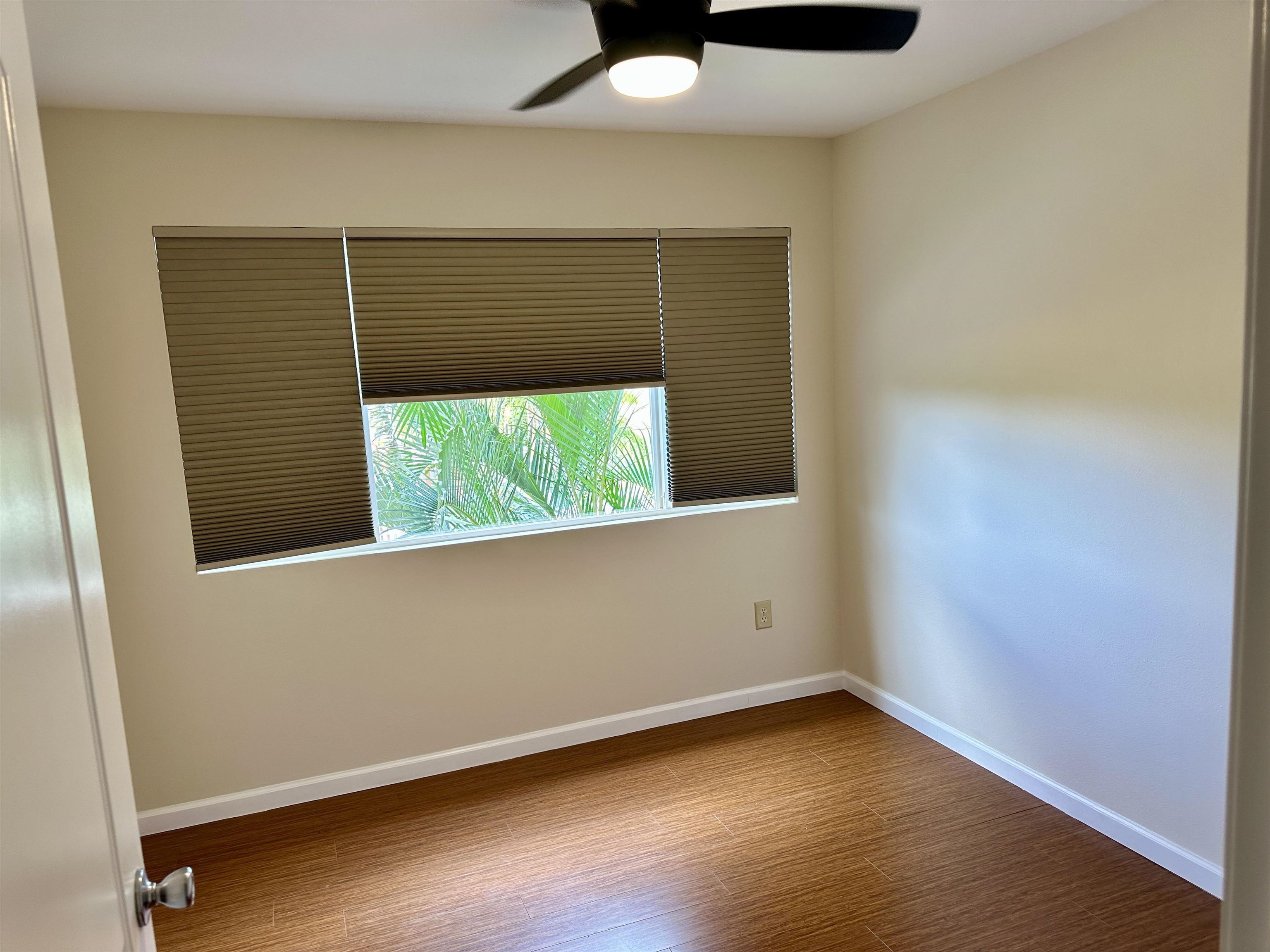 Villas at Kahana Ridge condo # 322, Lahaina, Hawaii - photo 11 of 12