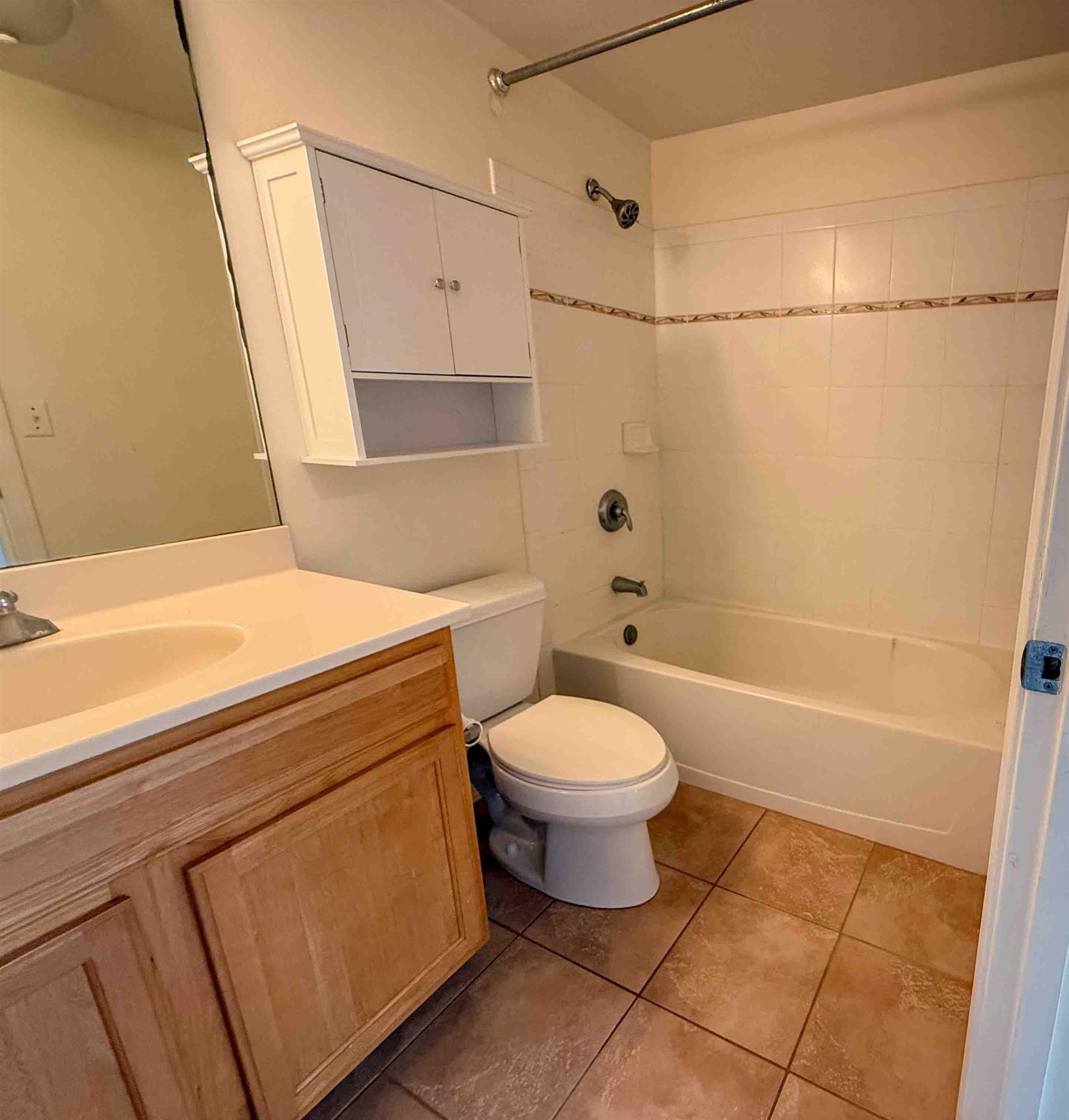 Villas at Kahana Ridge condo # 311, Lahaina, Hawaii - photo 11 of 18