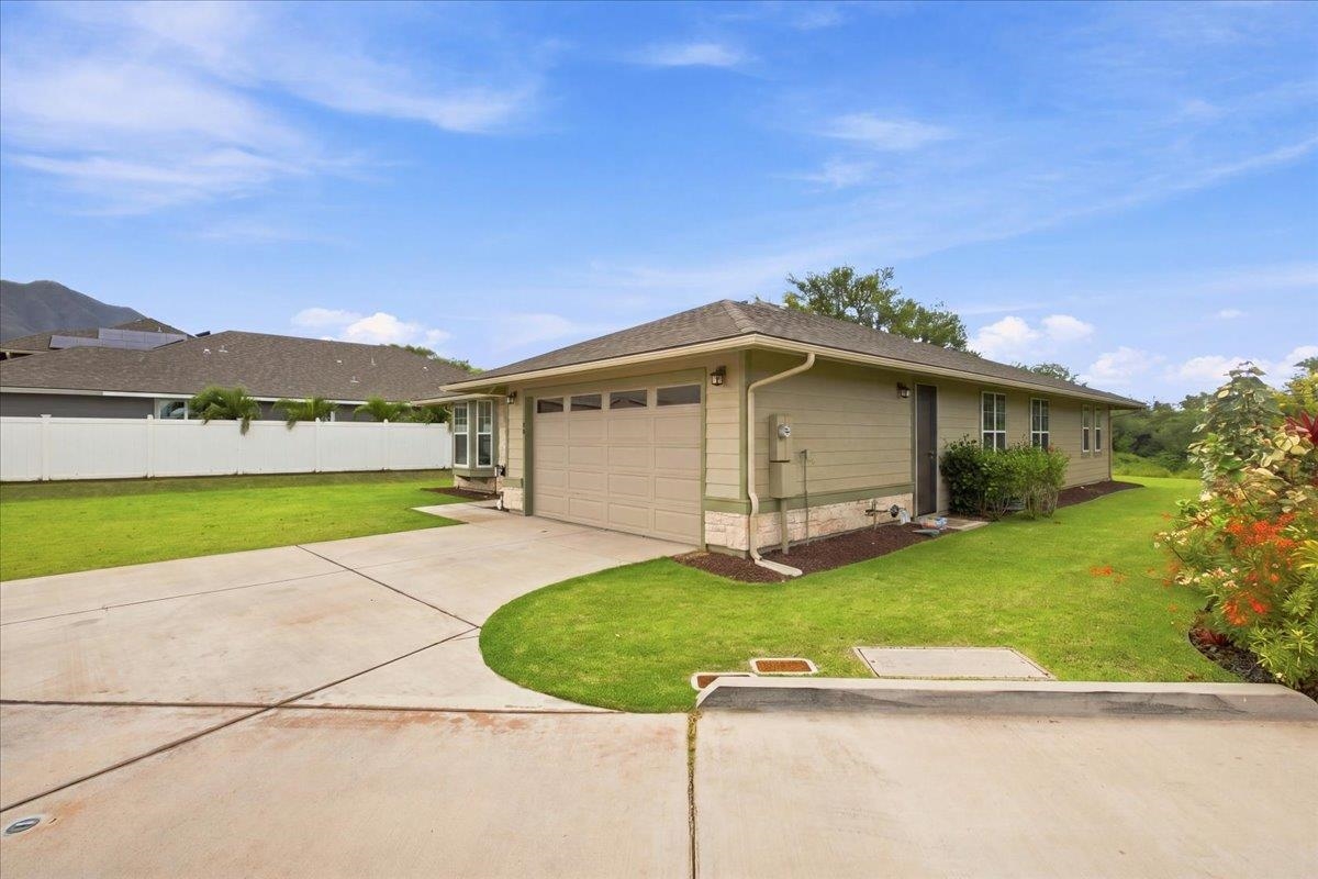 50  Alawa Pl , Kahului home - photo 3 of 40