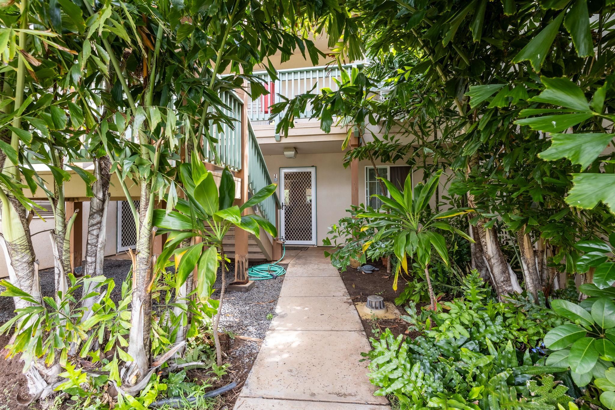 Villas at Kenolio I condo # 5k, Kihei, Hawaii - photo 32 of 46