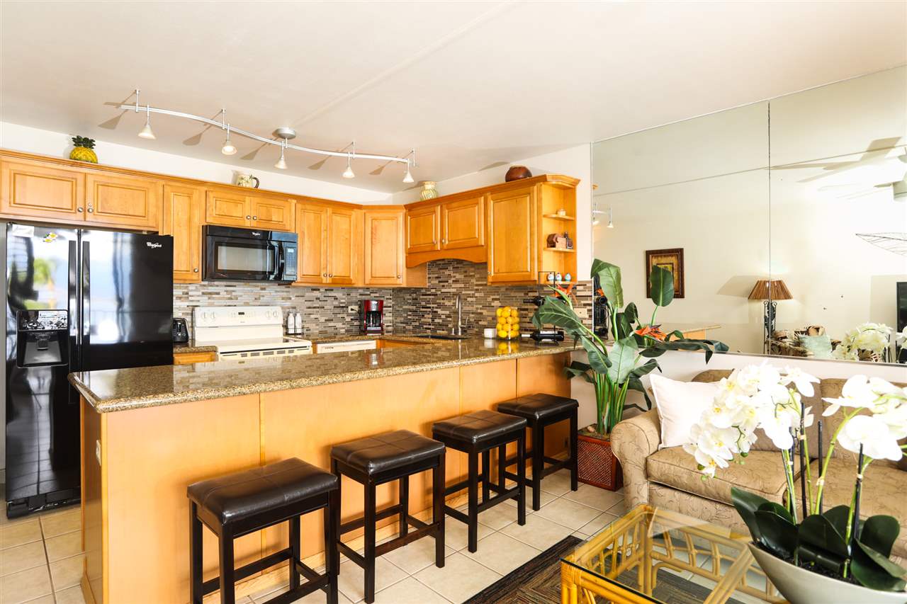 Milowai condo # 404, Wailuku, Hawaii - photo 4 of 21