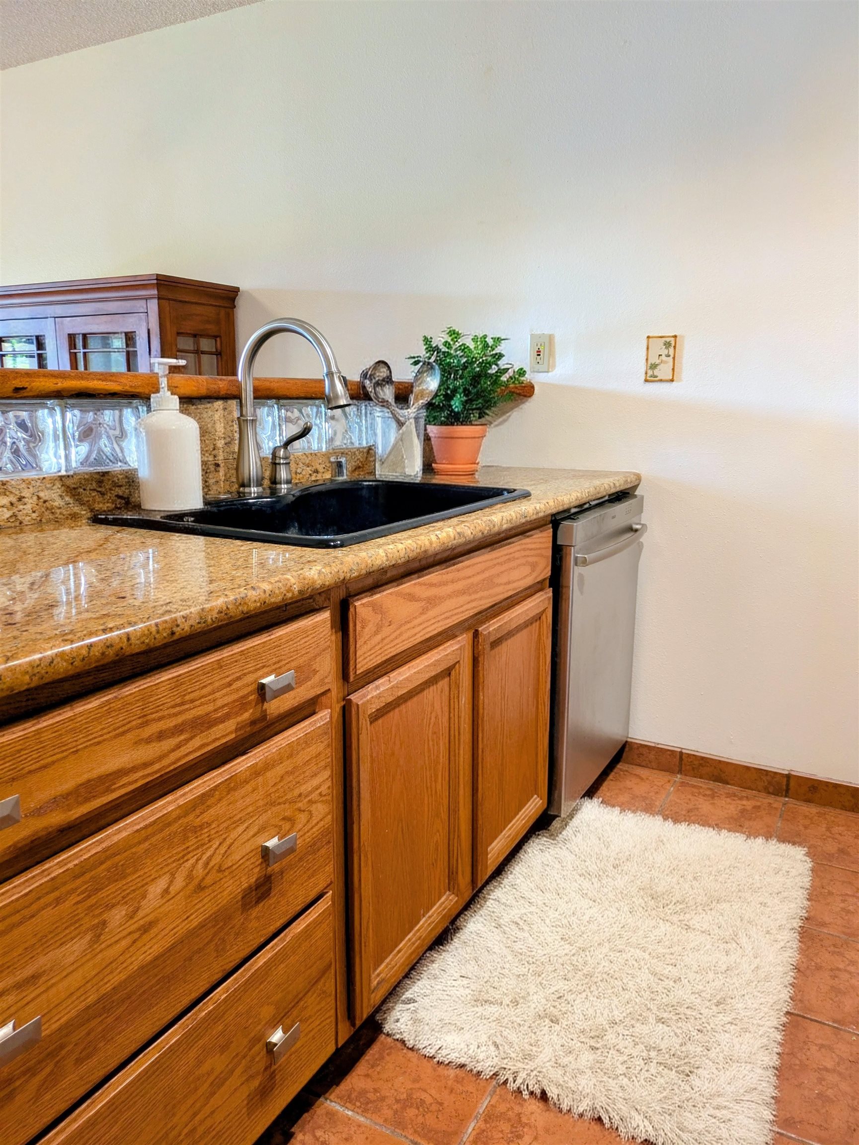 Ke Nani Kai condo # 103, Maunaloa, Hawaii - photo 11 of 11