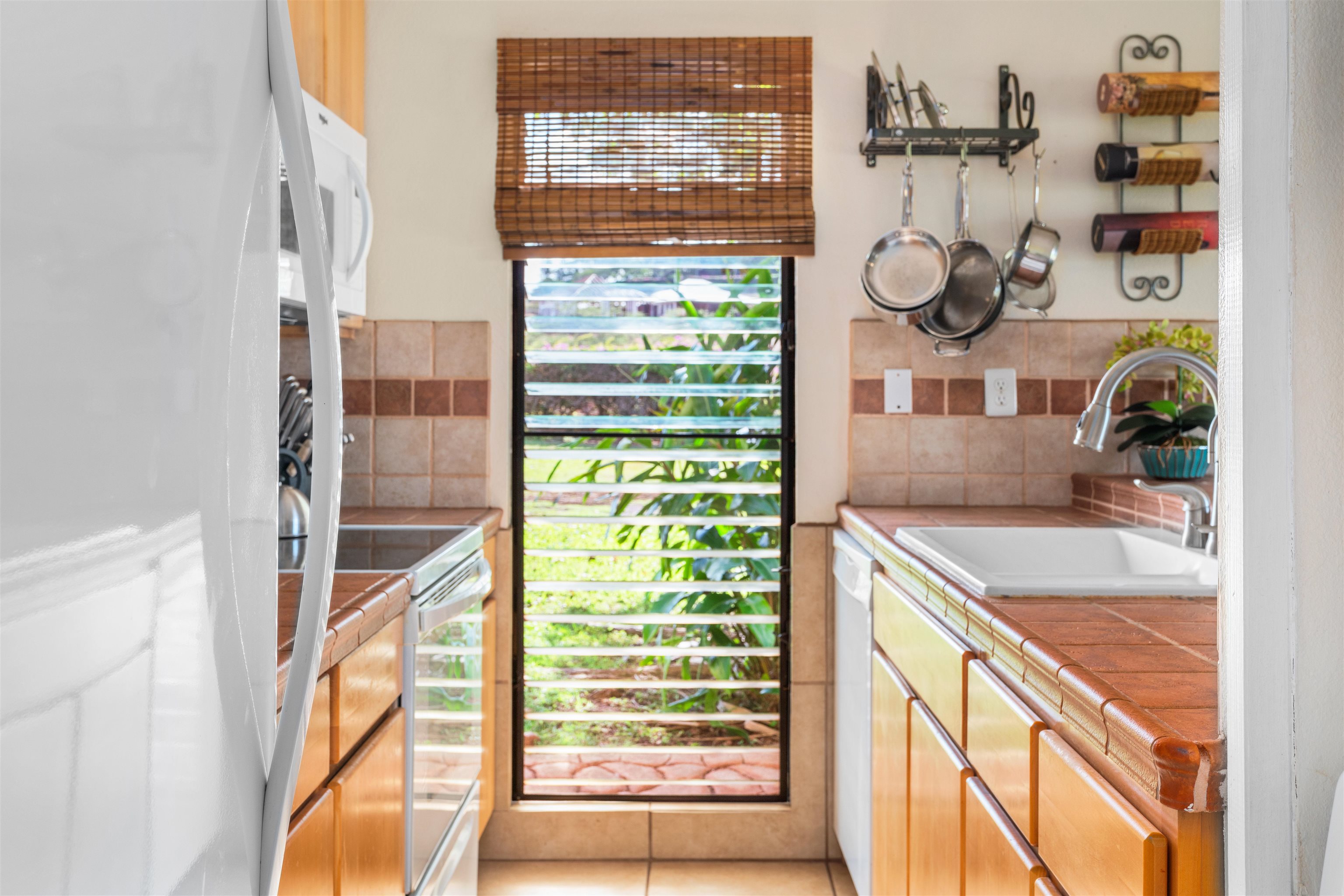 Ke Nani Kai condo # 128, Maunaloa, Hawaii - photo 12 of 22