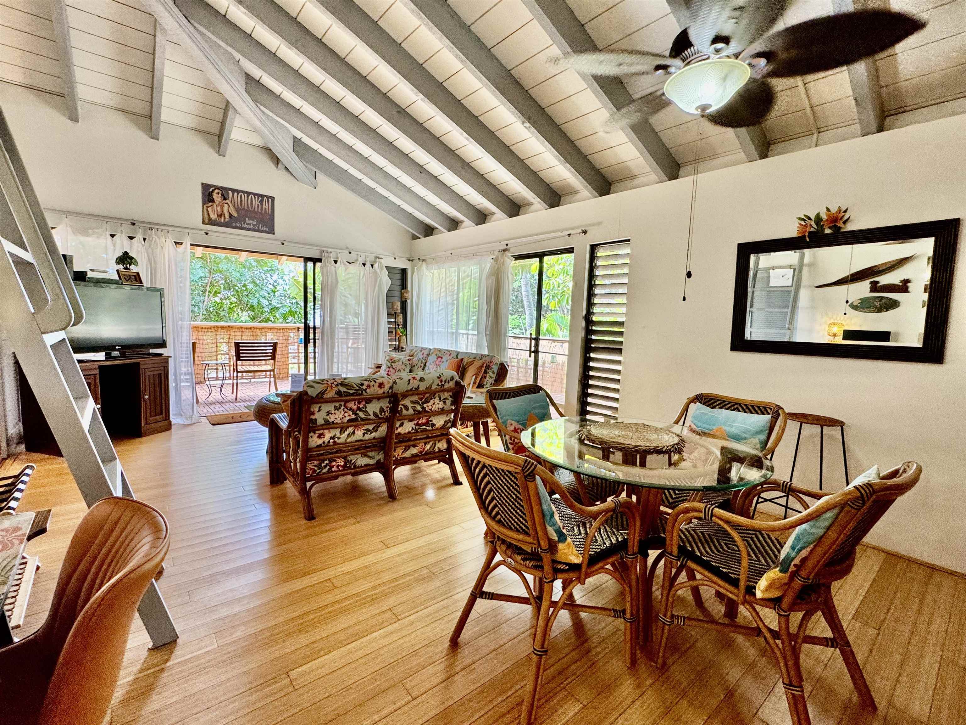 Ke Nani Kai condo # 201, Maunaloa, Hawaii - photo 7 of 26