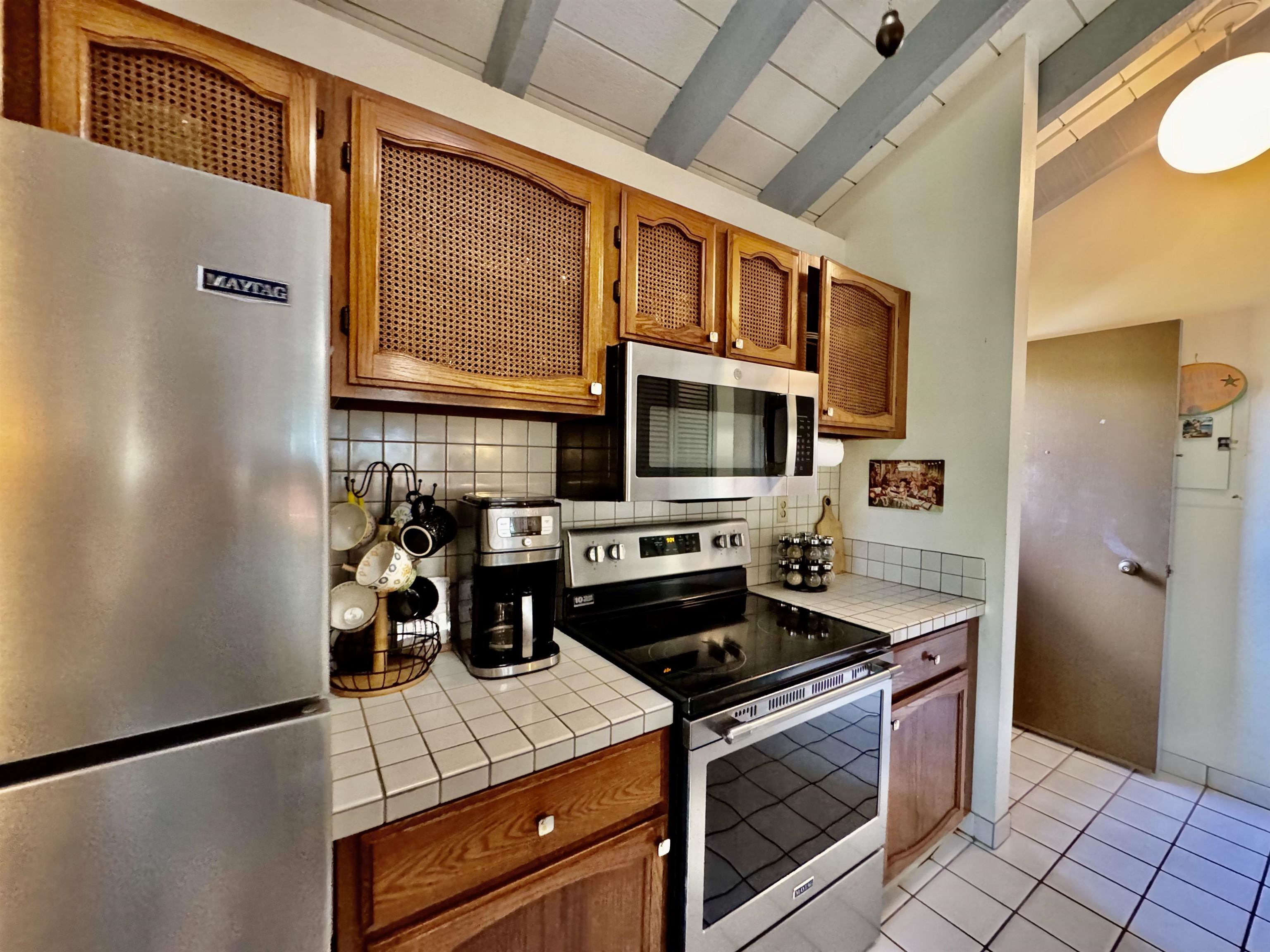 Ke Nani Kai condo # 201, Maunaloa, Hawaii - photo 4 of 26