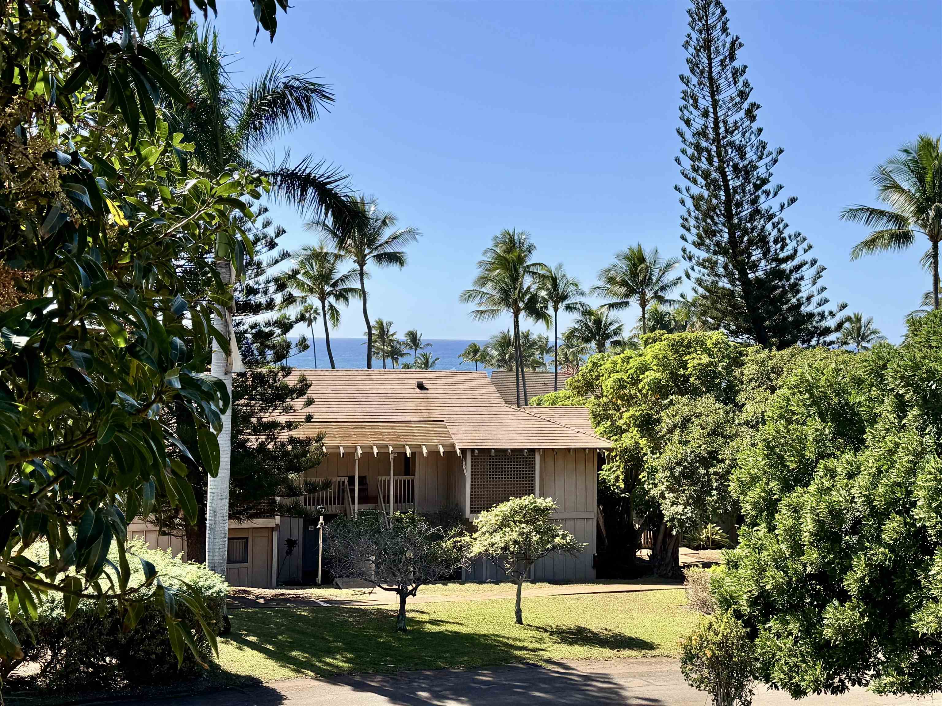 Ke Nani Kai condo # 233, Maunaloa, Hawaii - photo 35 of 38