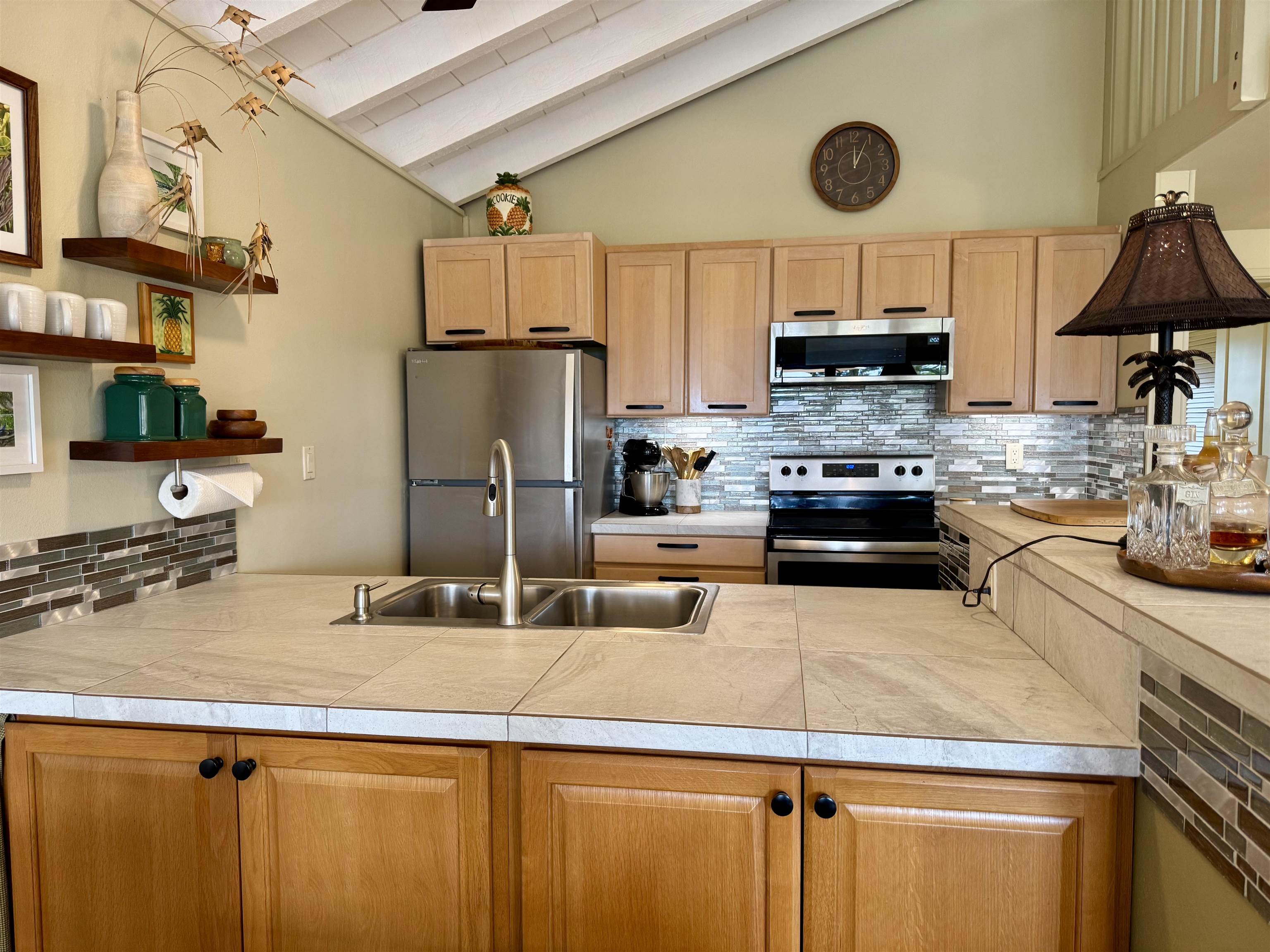 Ke Nani Kai condo # 238, Maunaloa, Hawaii - photo 11 of 45