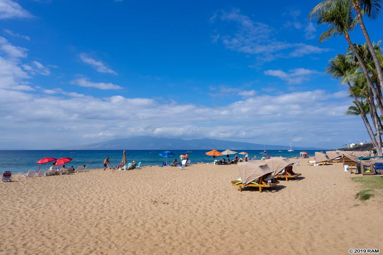 Kaanapali Alii condo # 1-1004, Lahaina, Hawaii - photo 3 of 15