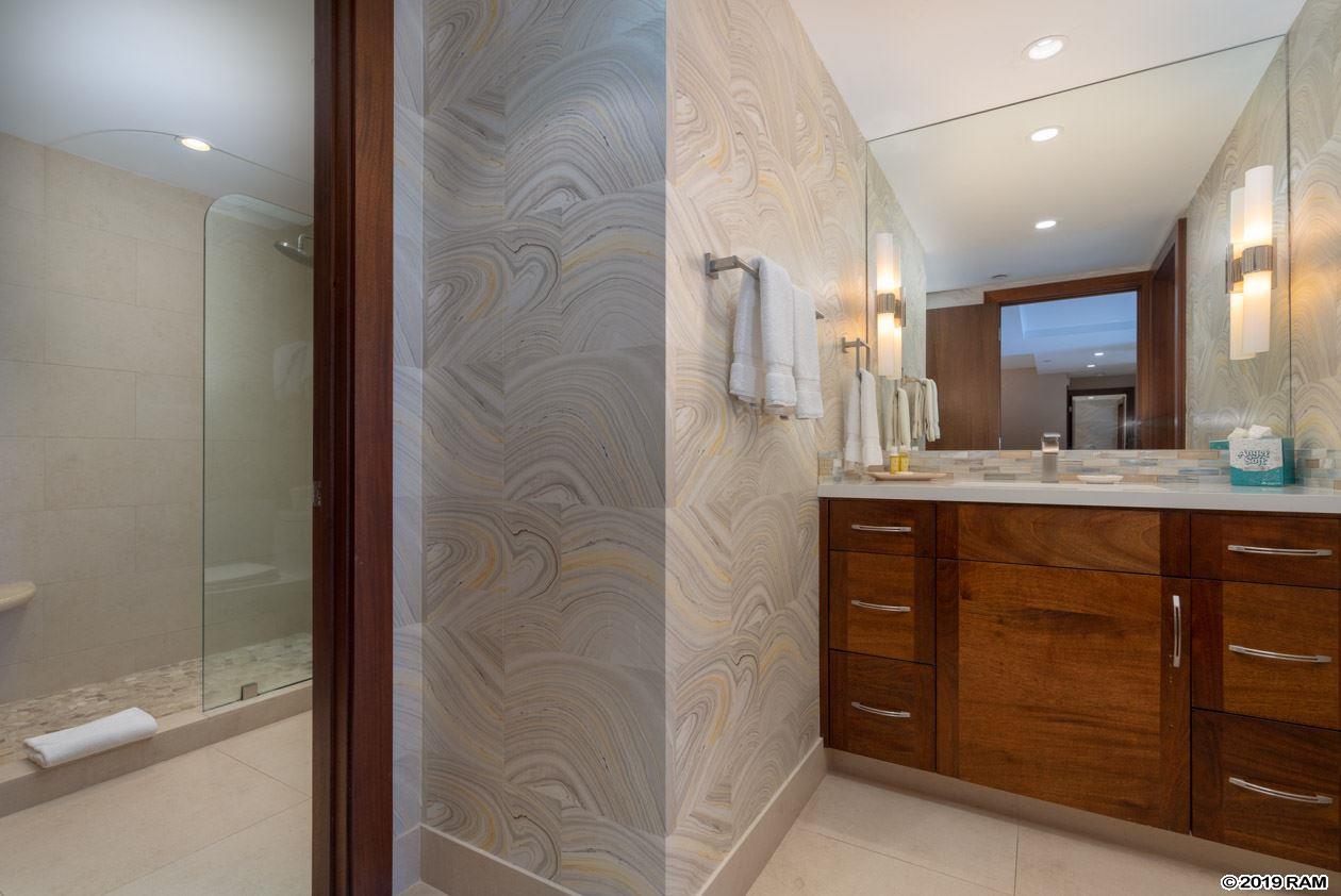 Kaanapali Alii condo # 1-1004, Lahaina, Hawaii - photo 9 of 15