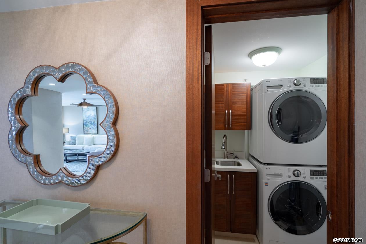 Kaanapali Alii condo # 1-1004, Lahaina, Hawaii - photo 10 of 15