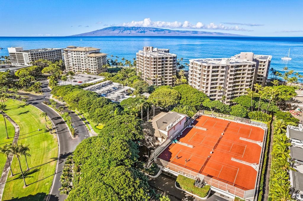 Kaanapali Alii condo # 1-1101, Lahaina, Hawaii - photo 37 of 42