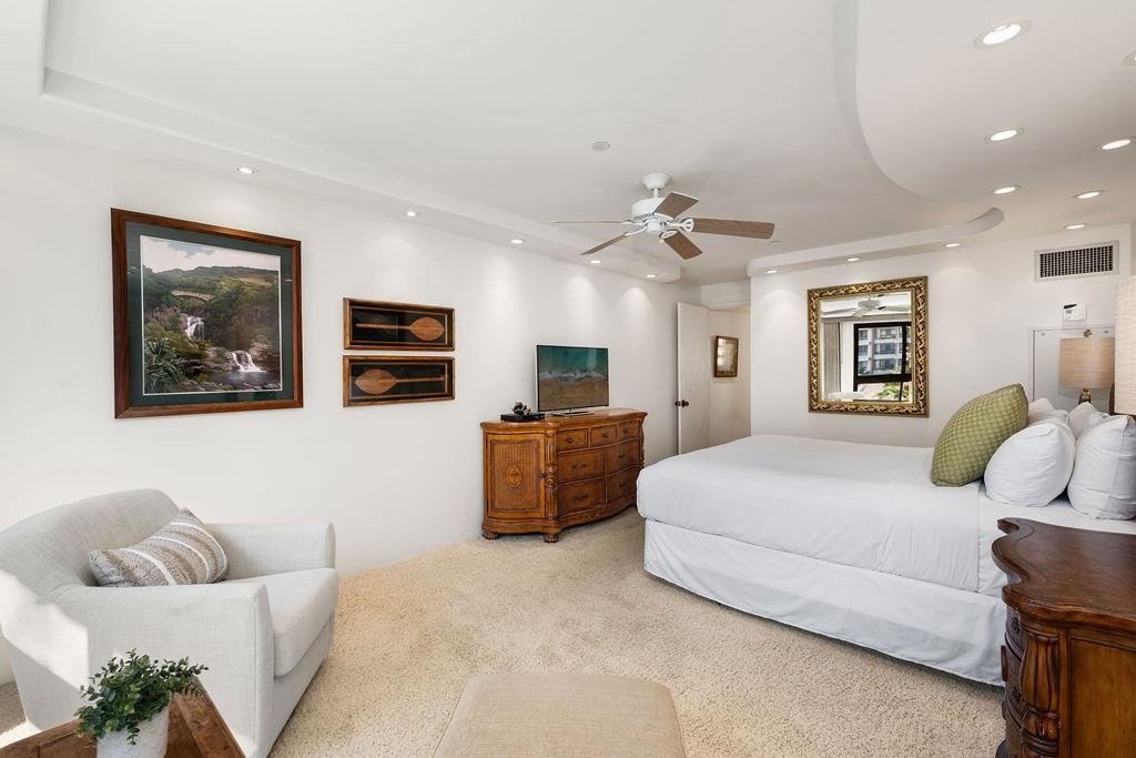 Kaanapali Alii condo # 1-304, Lahaina, Hawaii - photo 19 of 40