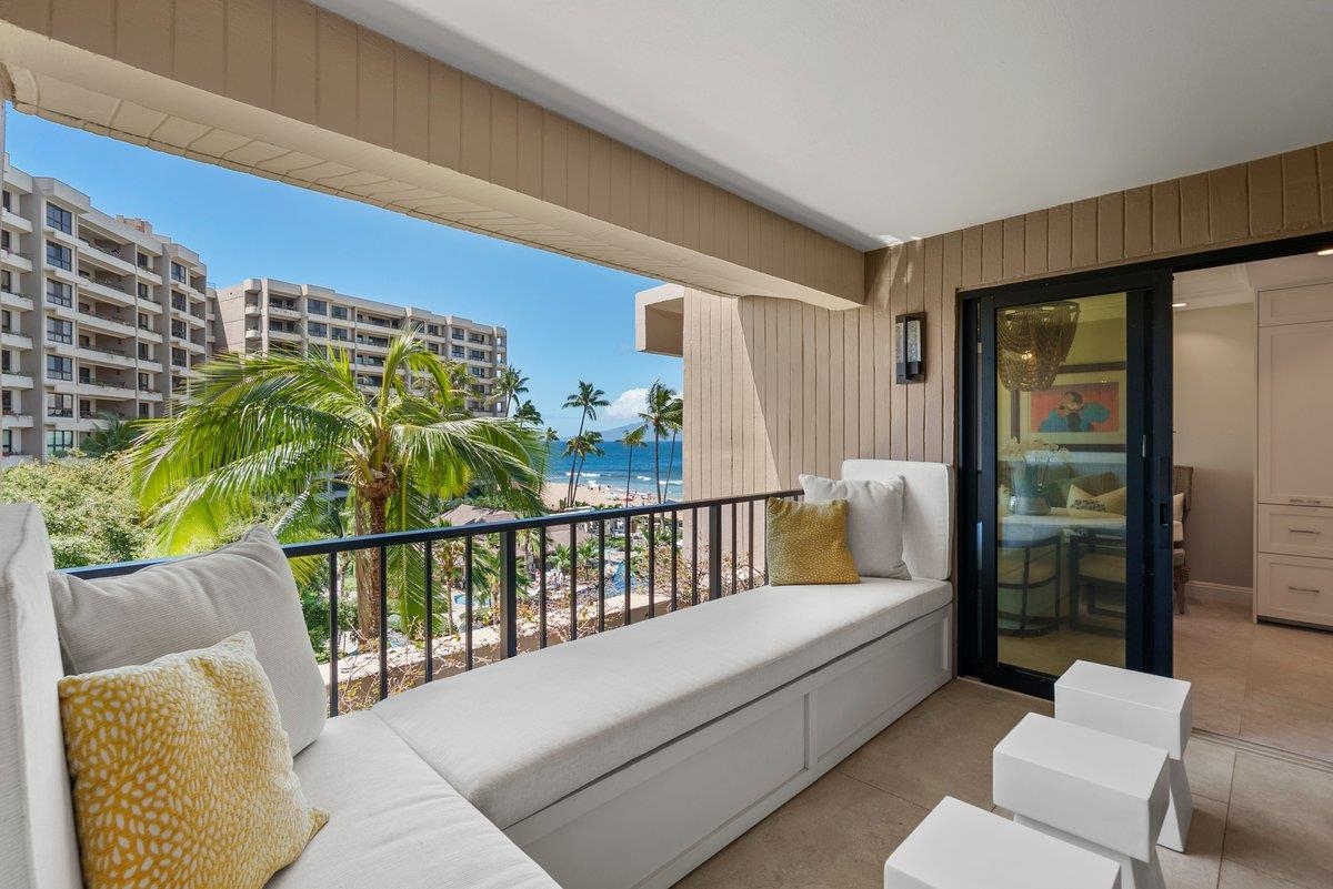 Kaanapali Alii condo # 1-502, Lahaina, Hawaii - photo 4 of 36