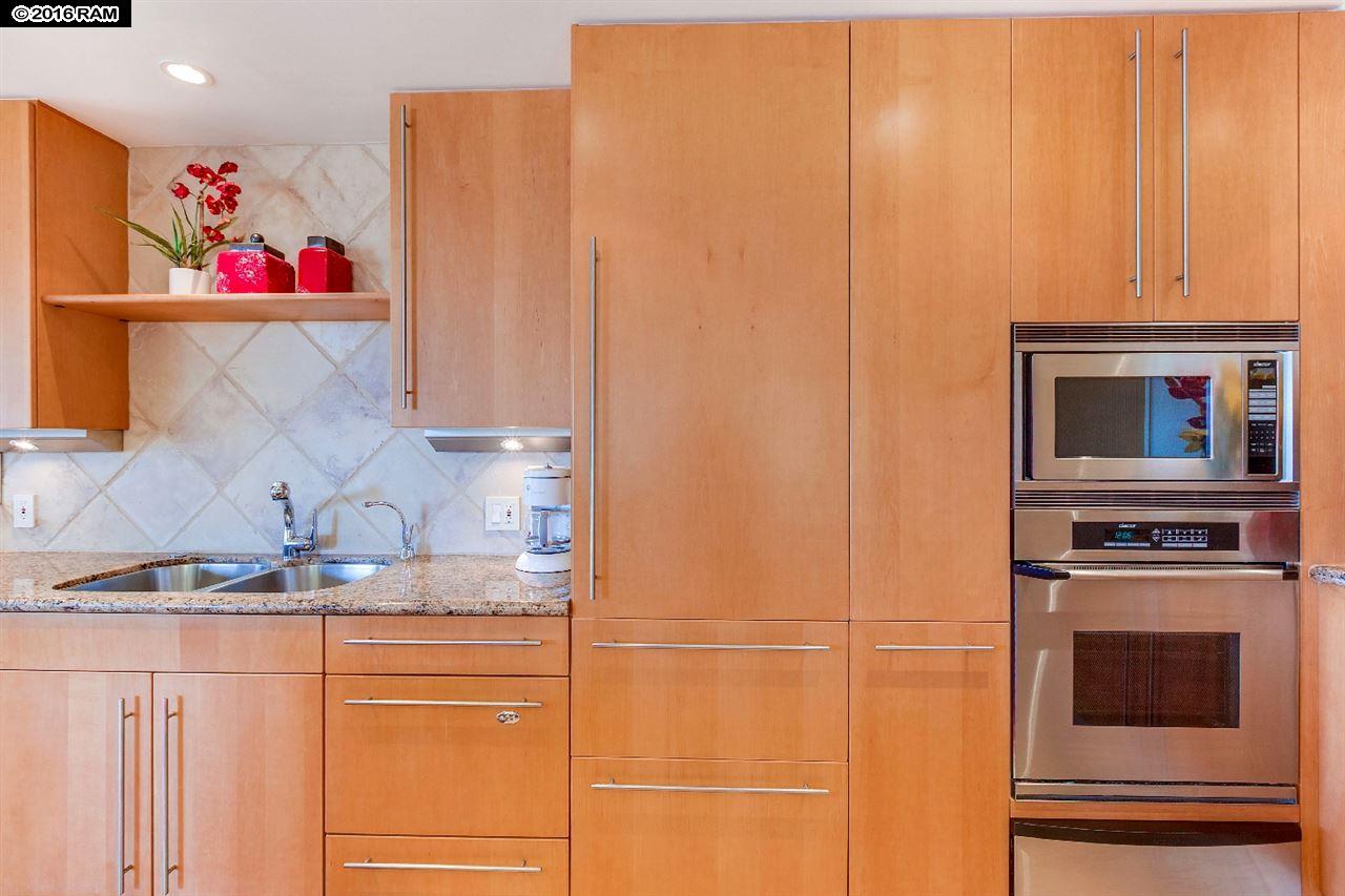 Kaanapali Alii condo # 1-506, Lahaina, Hawaii - photo 13 of 30