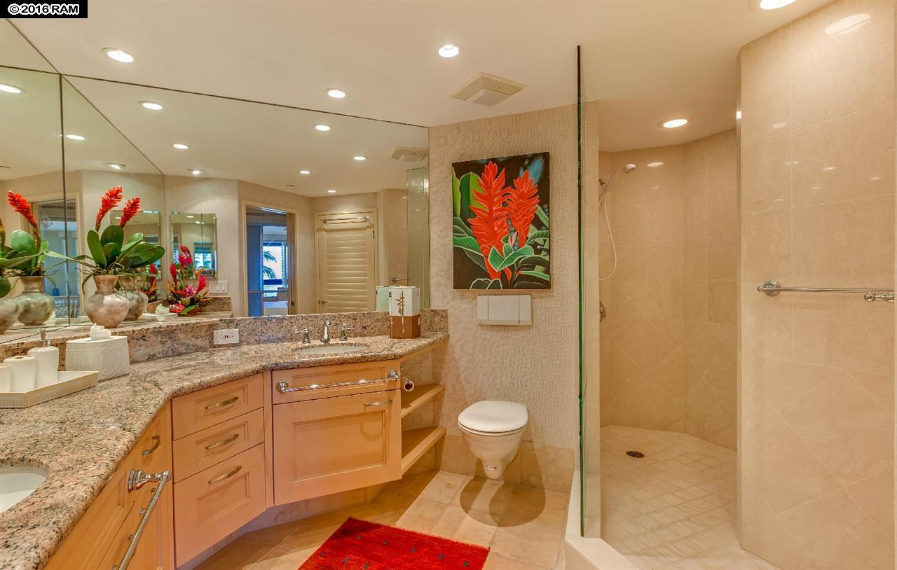 Kaanapali Alii condo # 1-506, Lahaina, Hawaii - photo 21 of 30