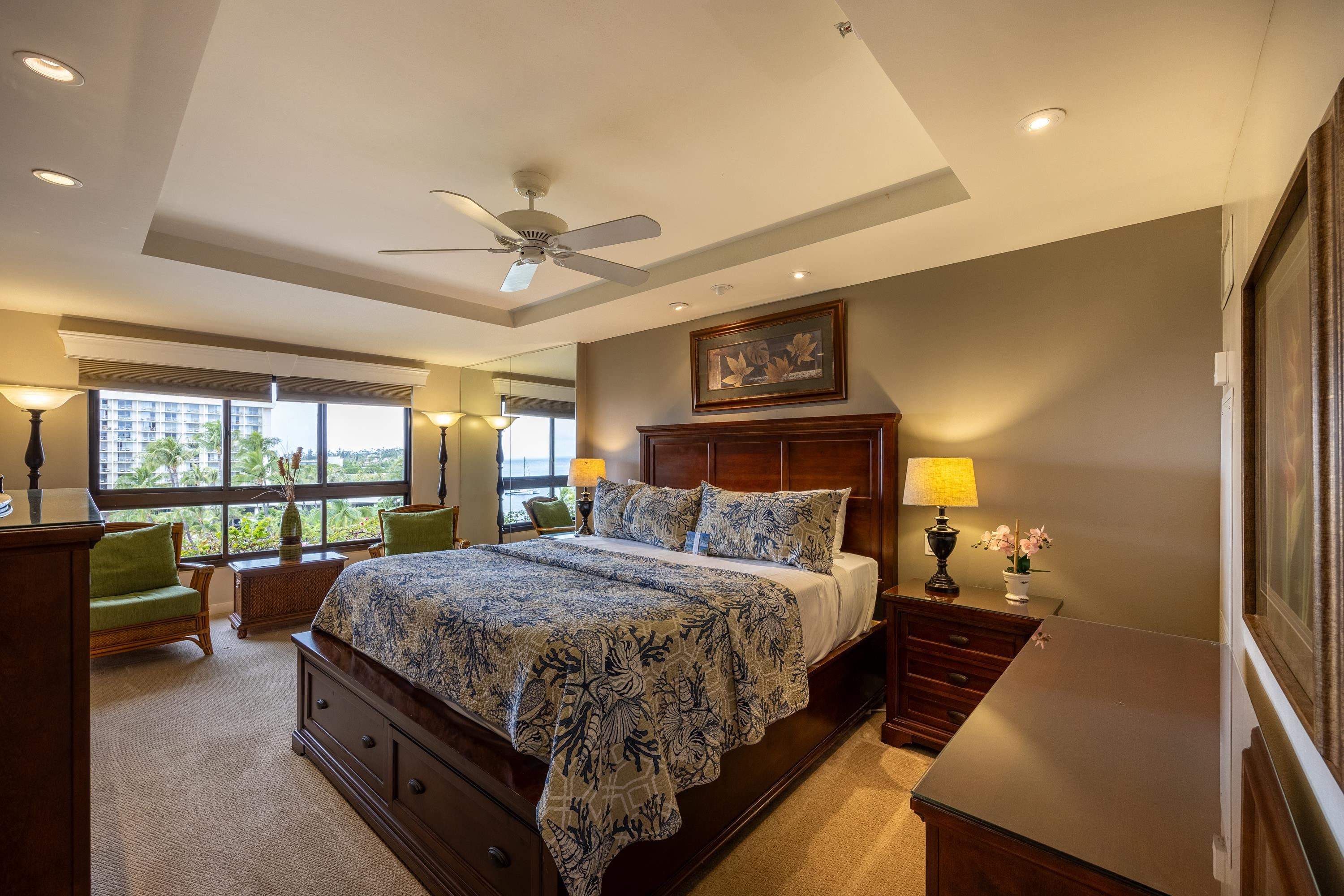 Kaanapali Alii condo # 1-801, Lahaina, Hawaii - photo 12 of 27