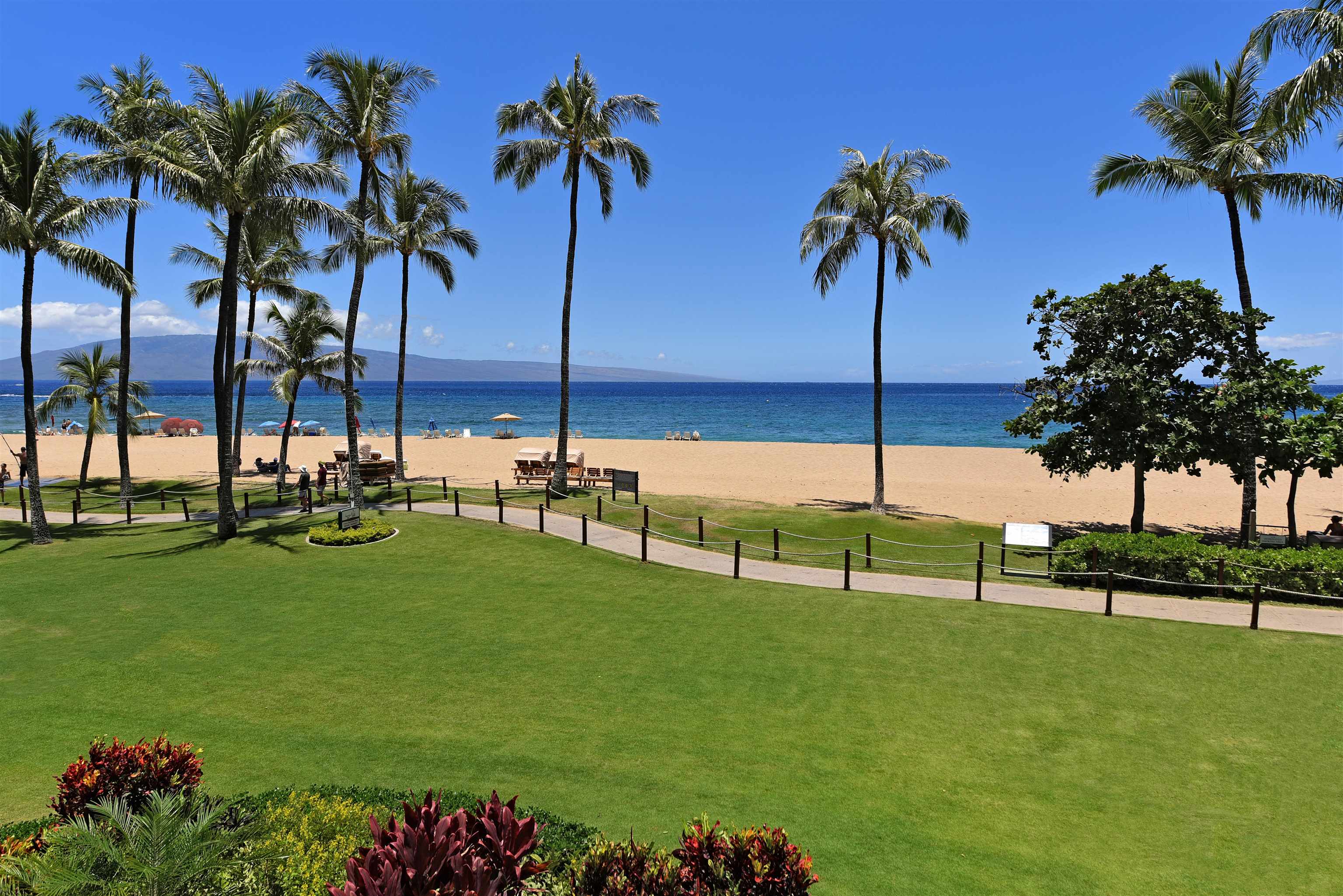 Kaanapali Alii condo # 1-801, Lahaina, Hawaii - photo 4 of 27