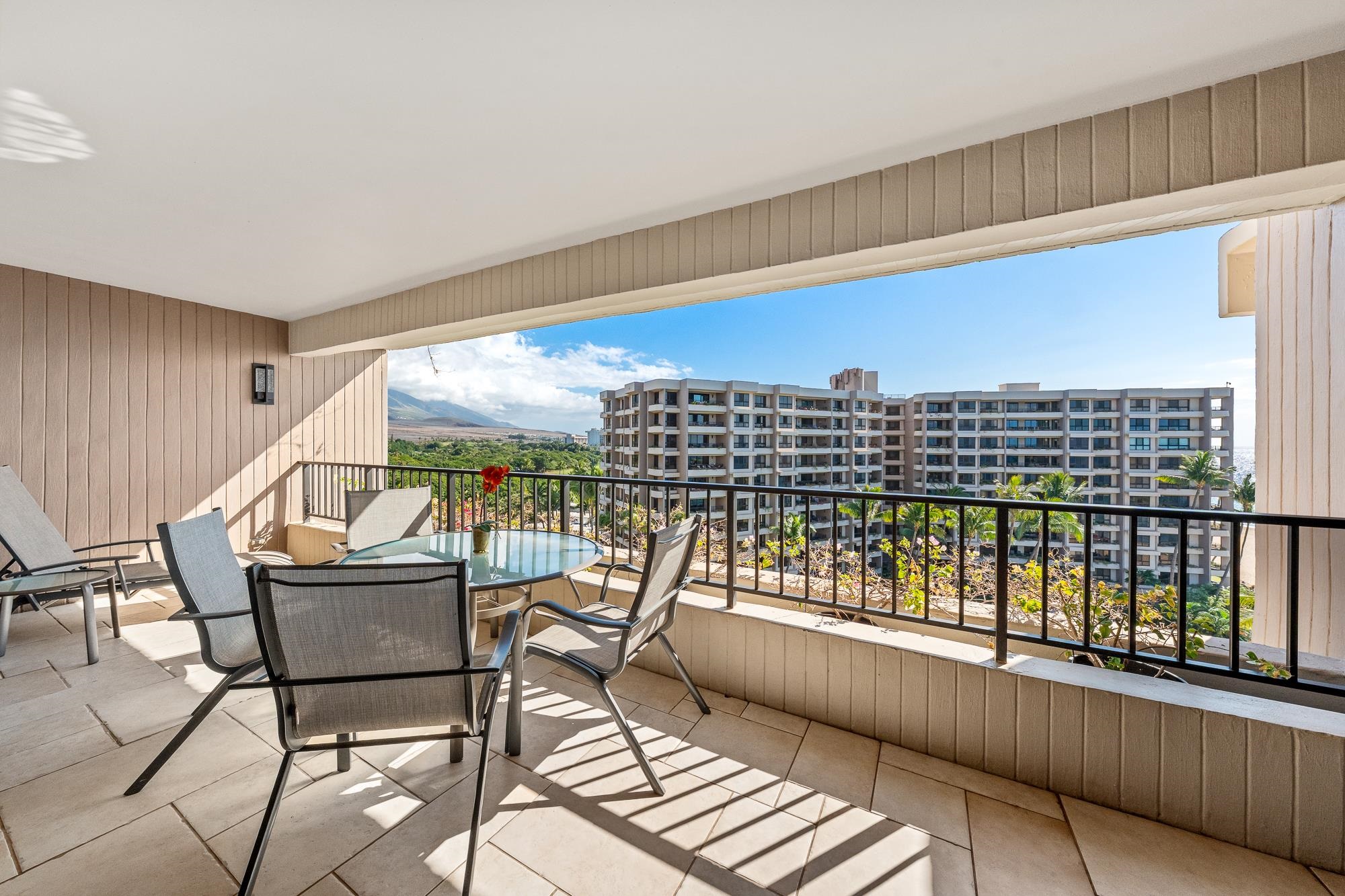 Kaanapali Alii condo # 1-904, Lahaina, Hawaii - photo 19 of 50