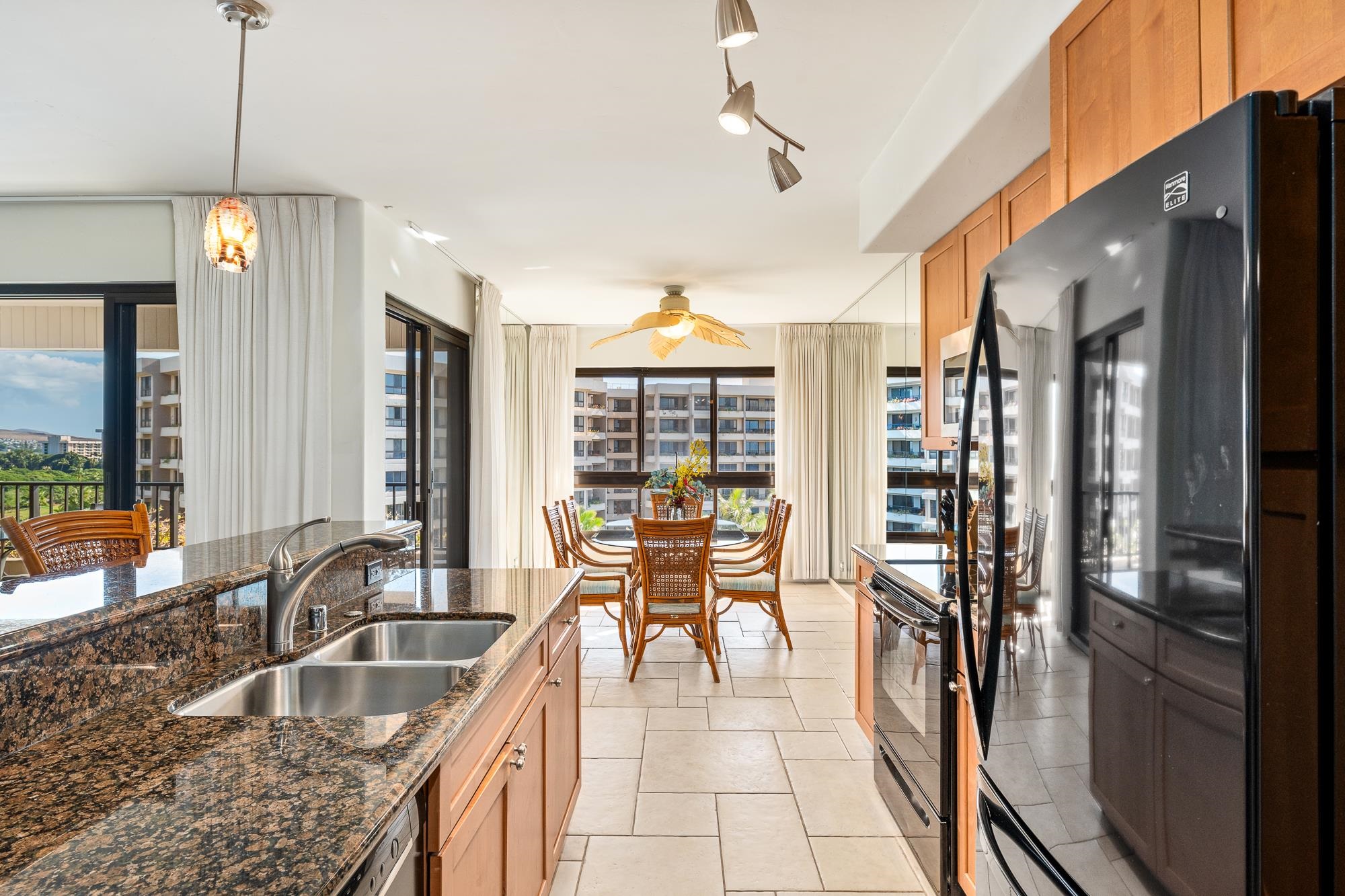 Kaanapali Alii condo # 1-904, Lahaina, Hawaii - photo 22 of 50