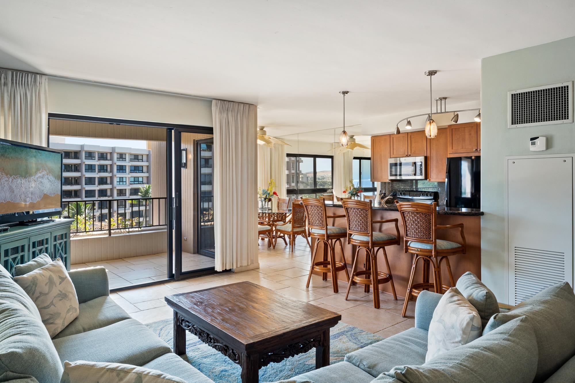 Kaanapali Alii condo # 1-904, Lahaina, Hawaii - photo 7 of 50