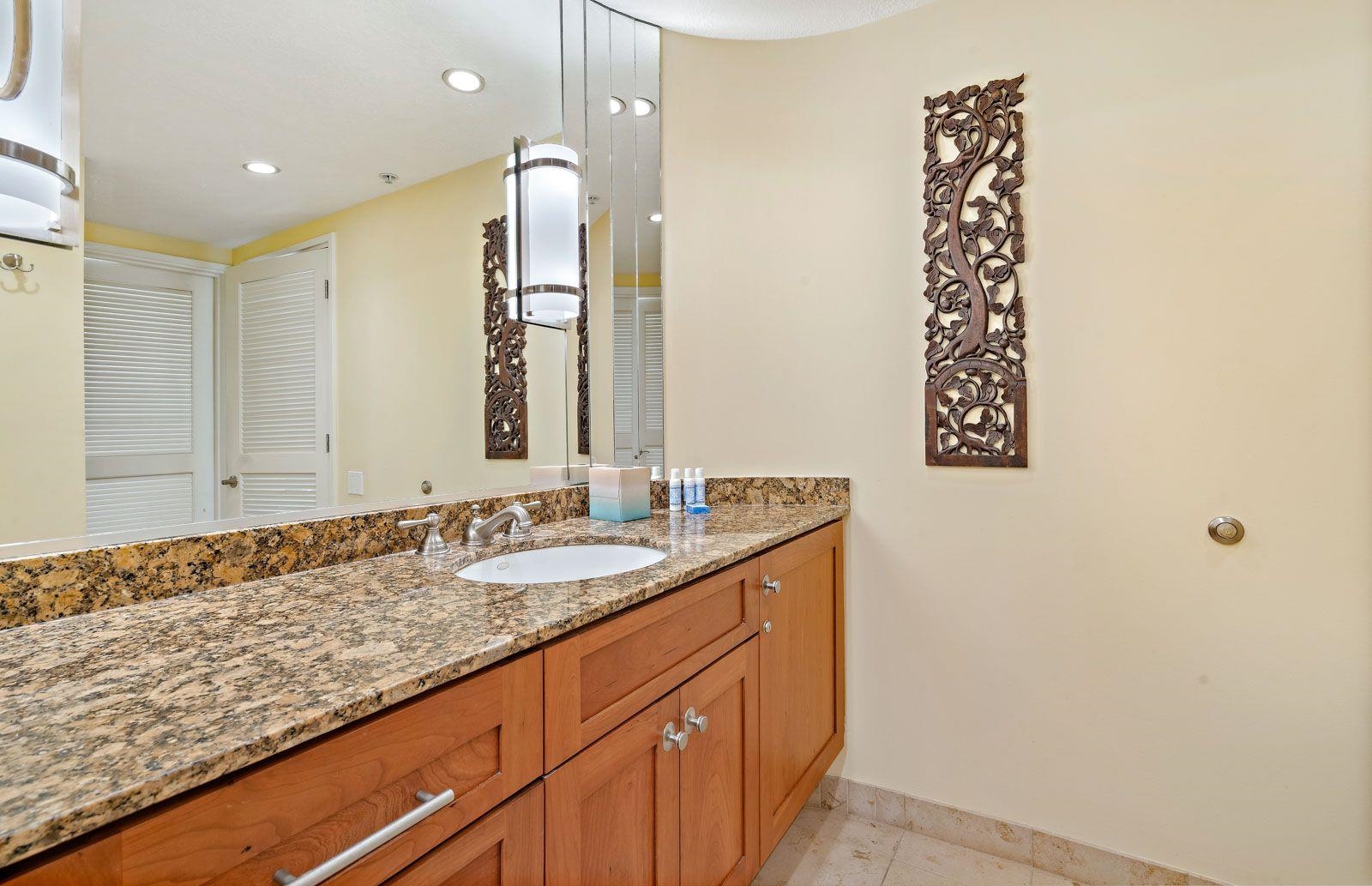 Kaanapali Alii condo # 2-205, Lahaina, Hawaii - photo 21 of 36