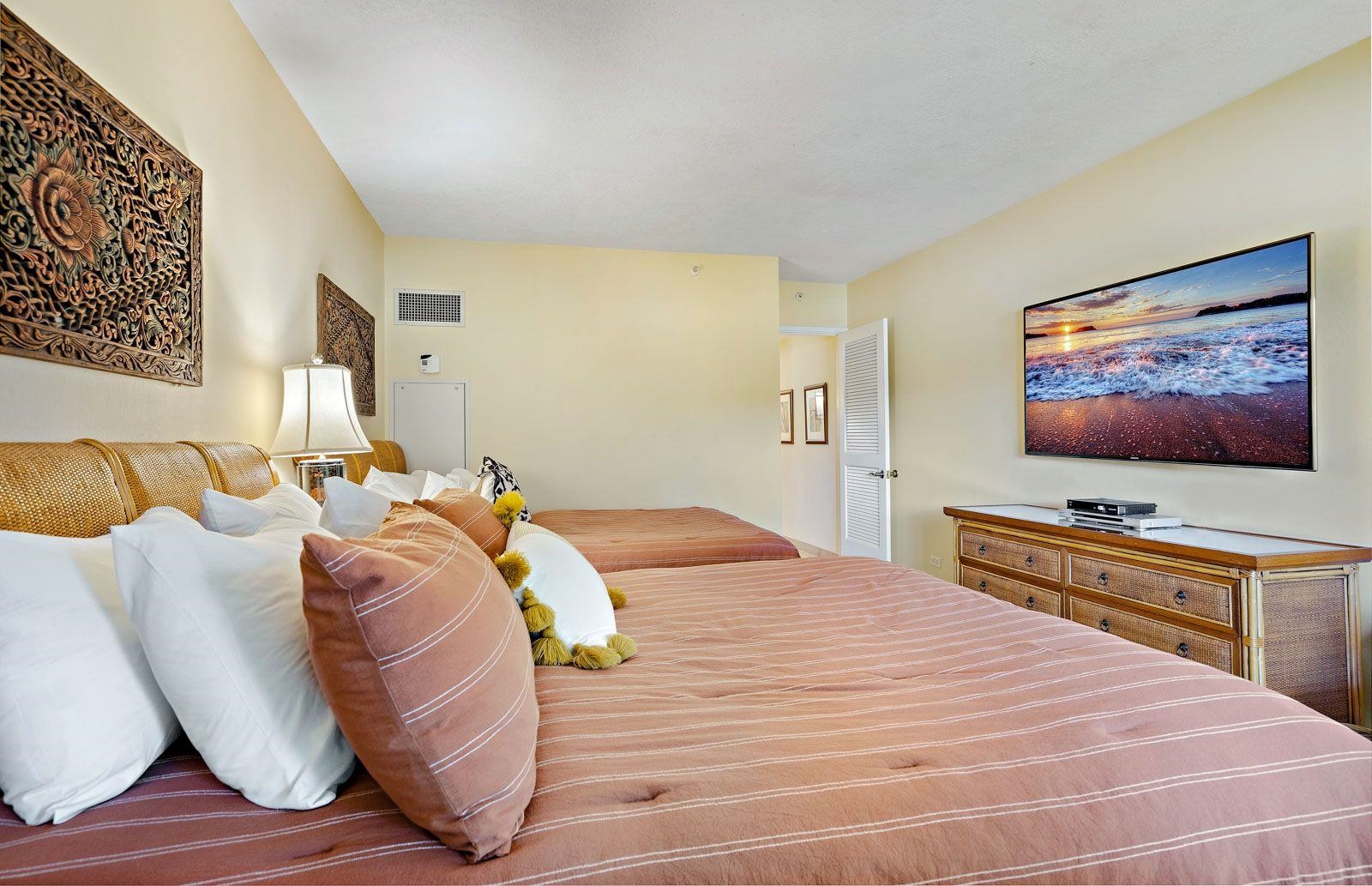 Kaanapali Alii condo # 2-205, Lahaina, Hawaii - photo 24 of 36