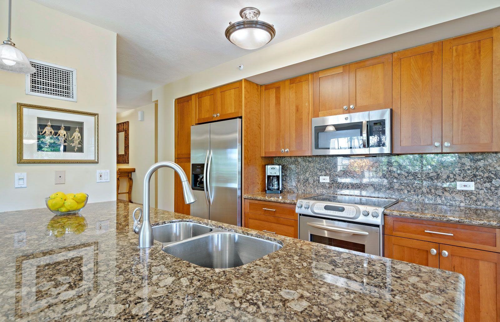 Kaanapali Alii condo # 2-205, Lahaina, Hawaii - photo 10 of 36