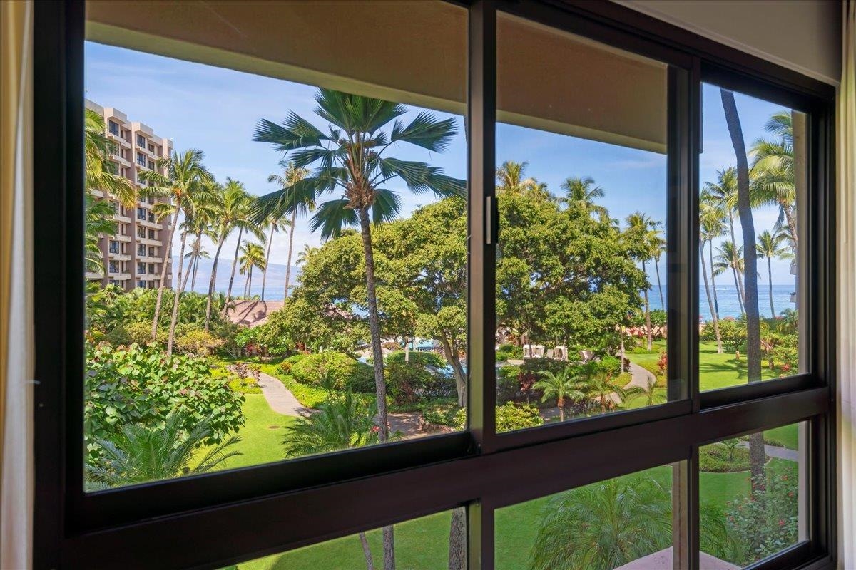 Kaanapali Alii condo # 2-305, Lahaina, Hawaii - photo 16 of 26