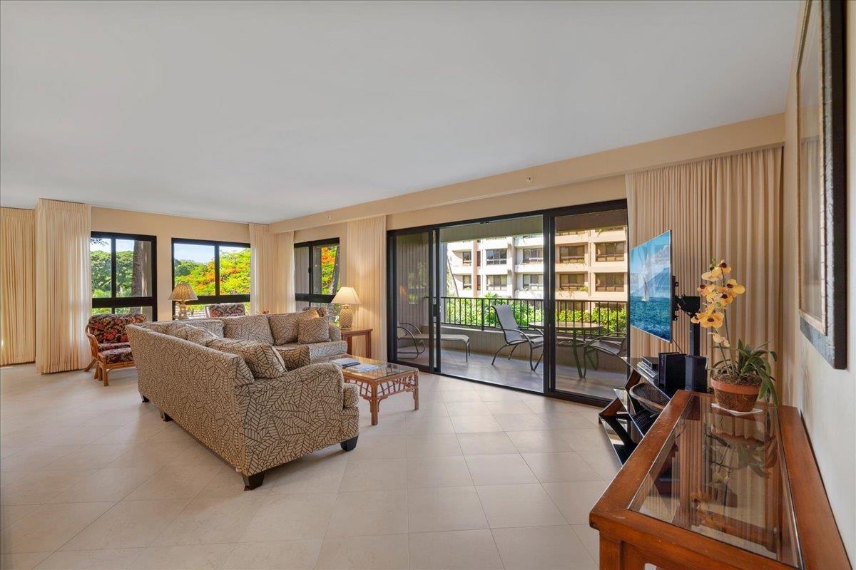 Kaanapali Alii condo # 2-305, Lahaina, Hawaii - photo 10 of 26
