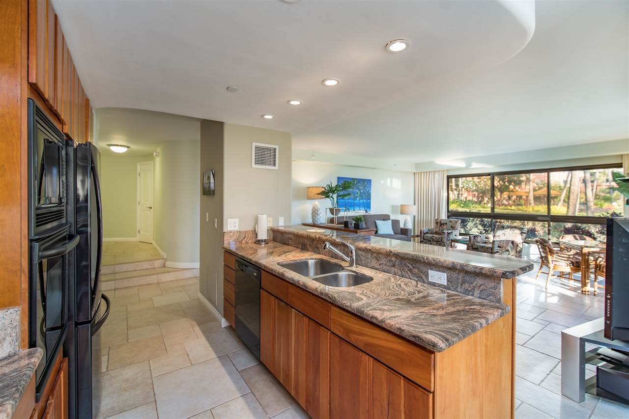 Kaanapali Alii condo # 3-106, Lahaina, Hawaii - photo 3 of 30