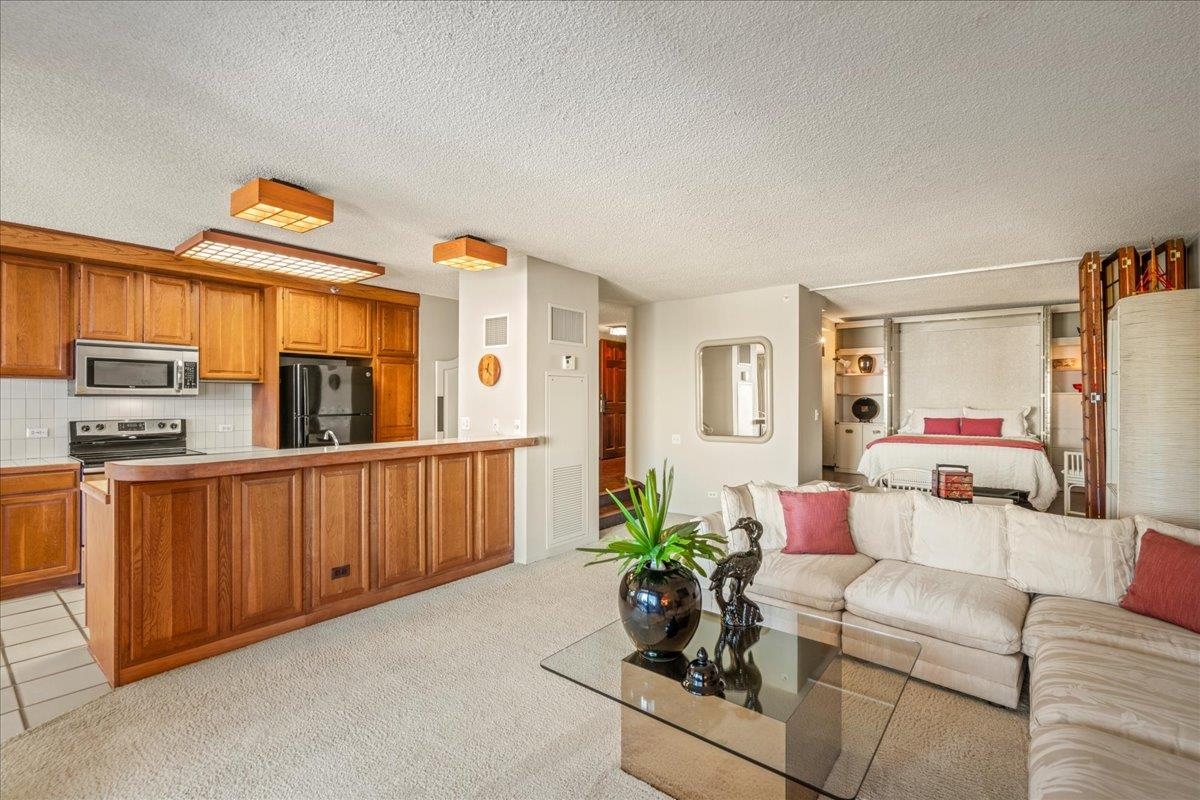Kaanapali Alii condo # 4-702, Lahaina, Hawaii - photo 13 of 50