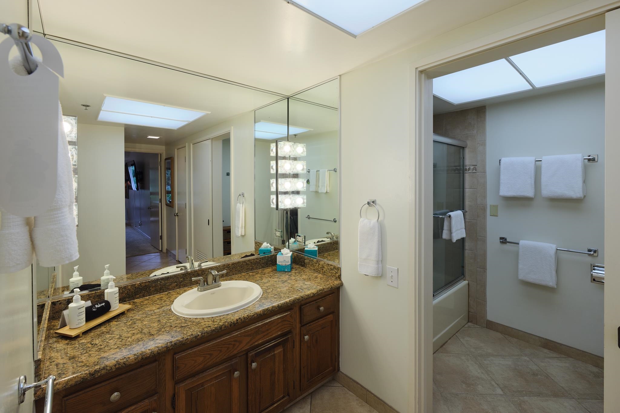 Kaanapali Alii condo # I301, Lahaina, Hawaii - photo 16 of 27