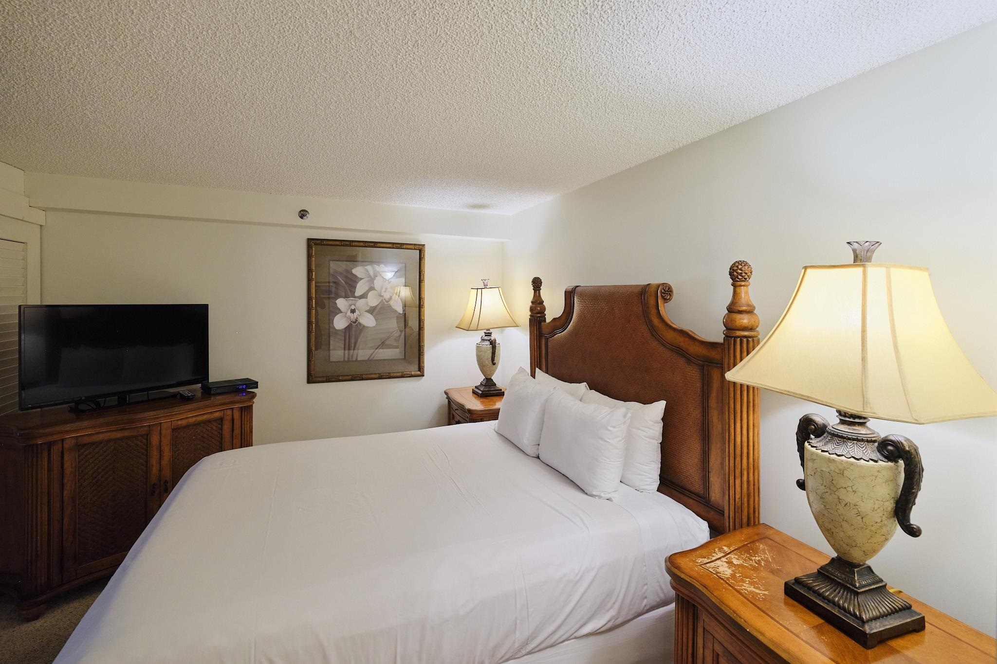 Kaanapali Alii condo # I301, Lahaina, Hawaii - photo 22 of 31