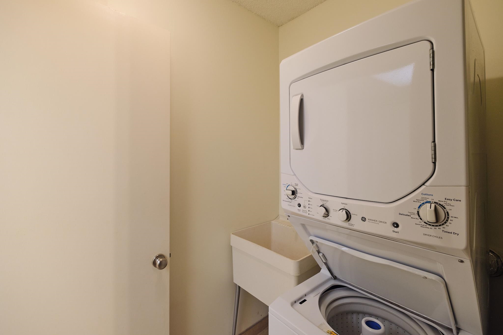 Kaanapali Alii condo # I301, Lahaina, Hawaii - photo 23 of 27