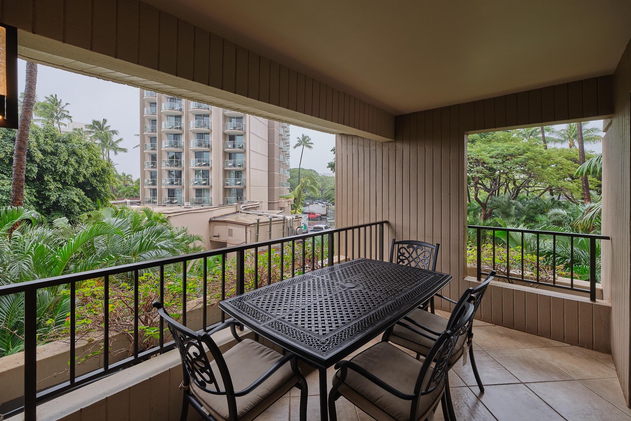 Kaanapali Alii condo # I301, Lahaina, Hawaii - photo 9 of 27