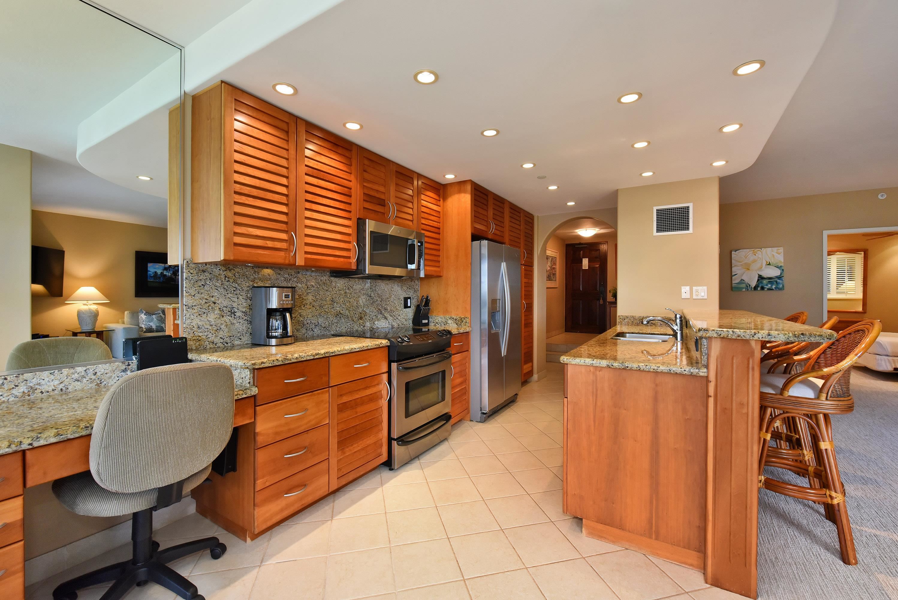 Kaanapali Alii condo # I702, Lahaina, Hawaii - photo 10 of 50