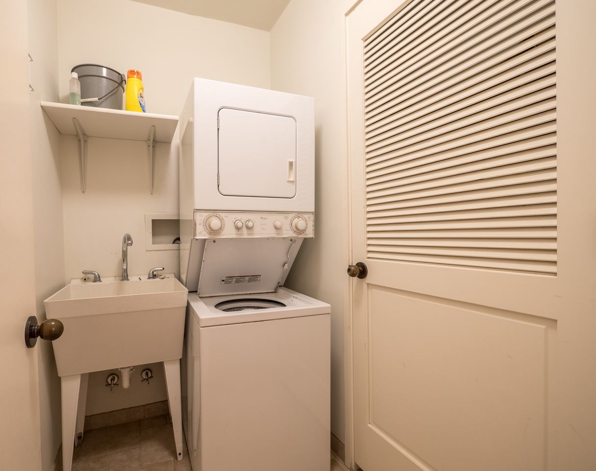 Kaanapali Alii condo # I-801, Lahaina, Hawaii - photo 22 of 27