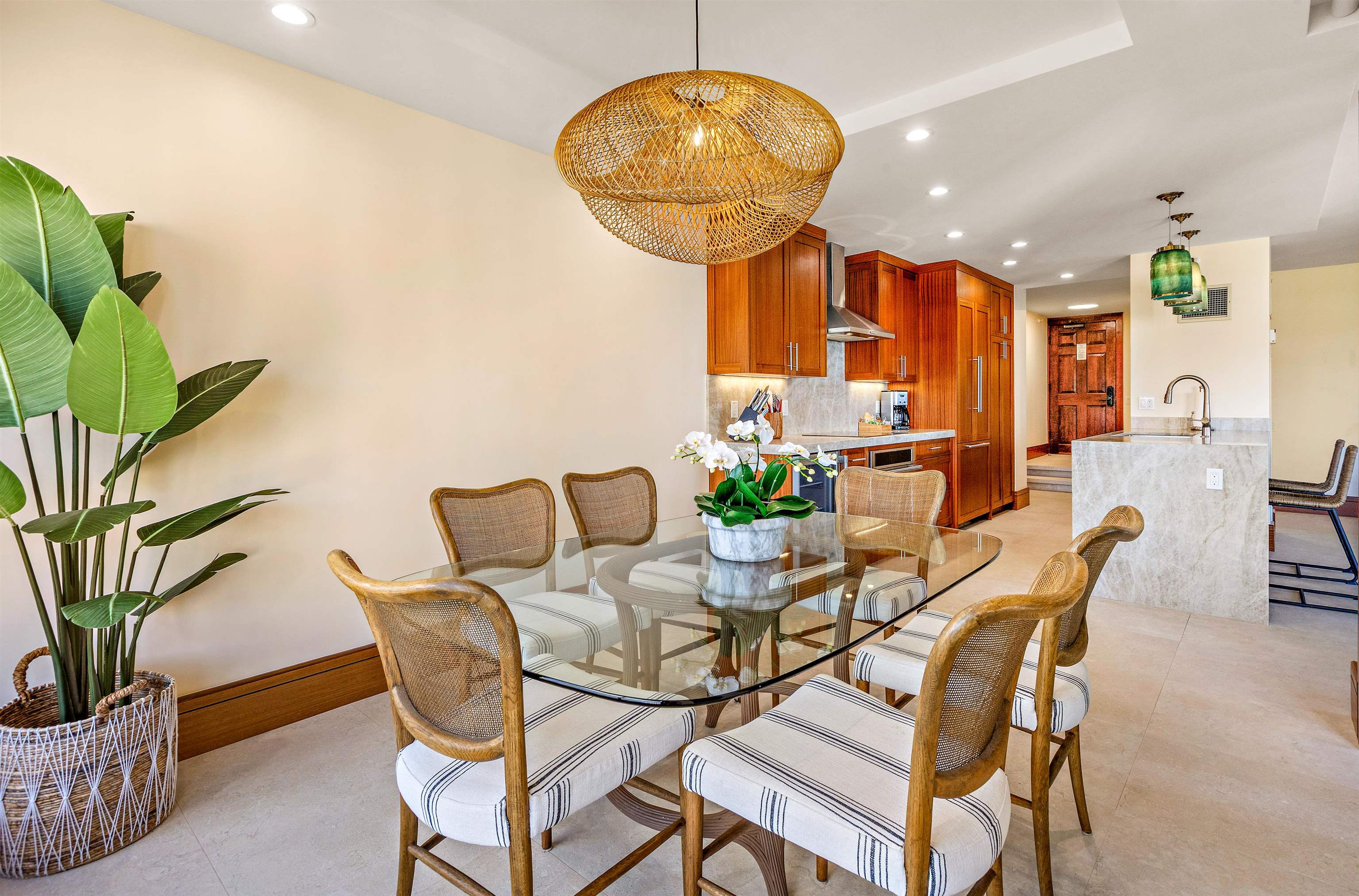 Kaanapali Alii condo # II1002, Lahaina, Hawaii - photo 17 of 47