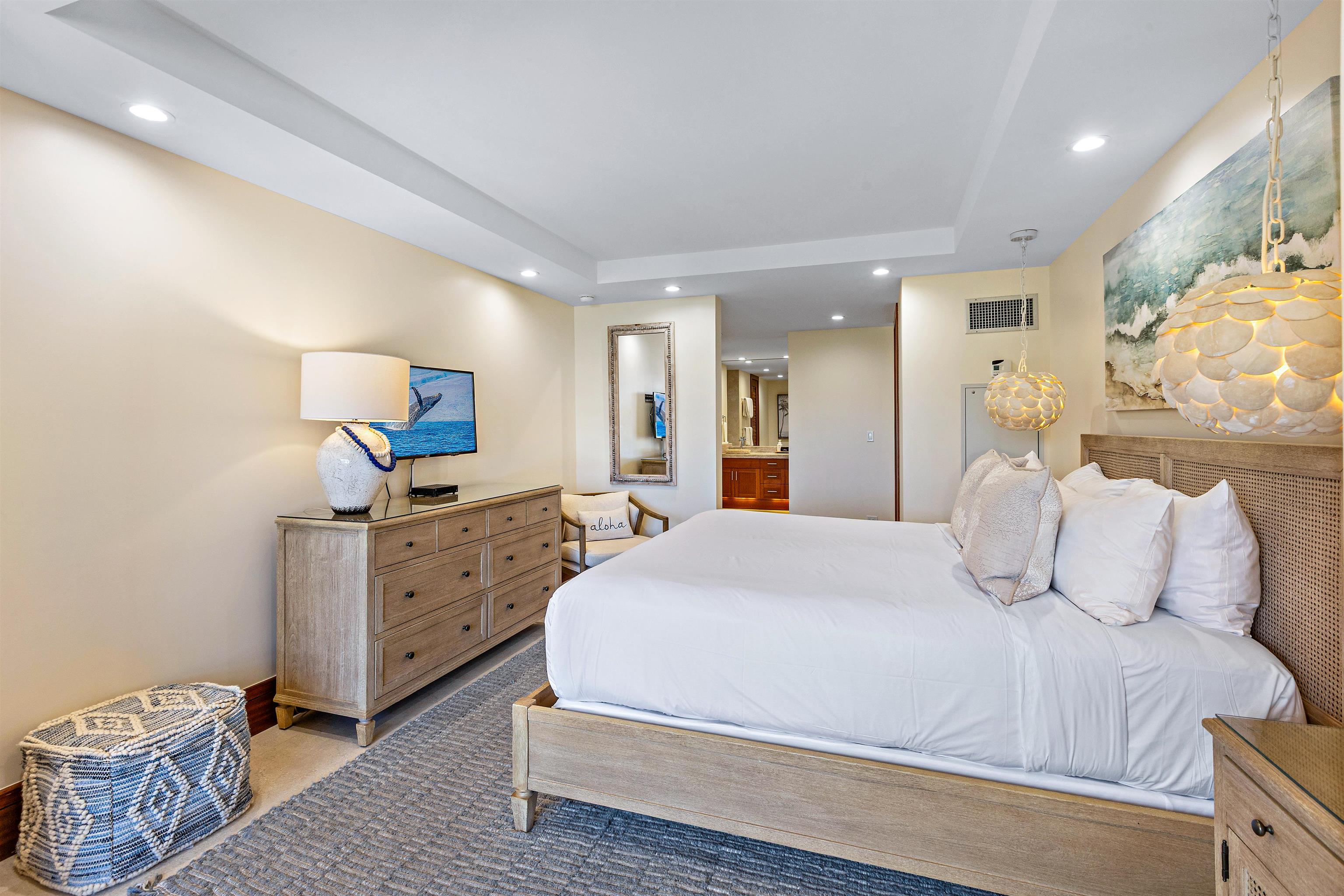 Kaanapali Alii condo # II1002, Lahaina, Hawaii - photo 21 of 47