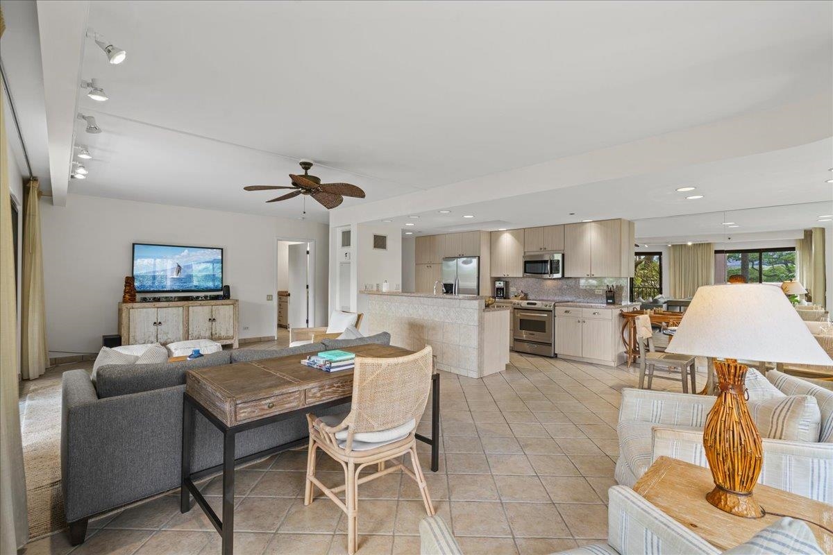 Kaanapali Alii condo # IV-205, Lahaina, Hawaii - photo 15 of 50