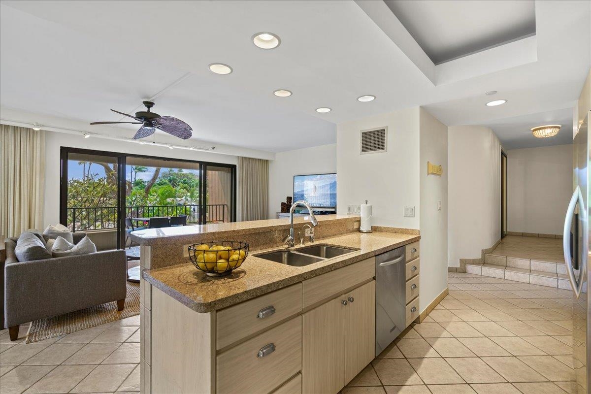 Kaanapali Alii condo # IV-205, Lahaina, Hawaii - photo 20 of 50